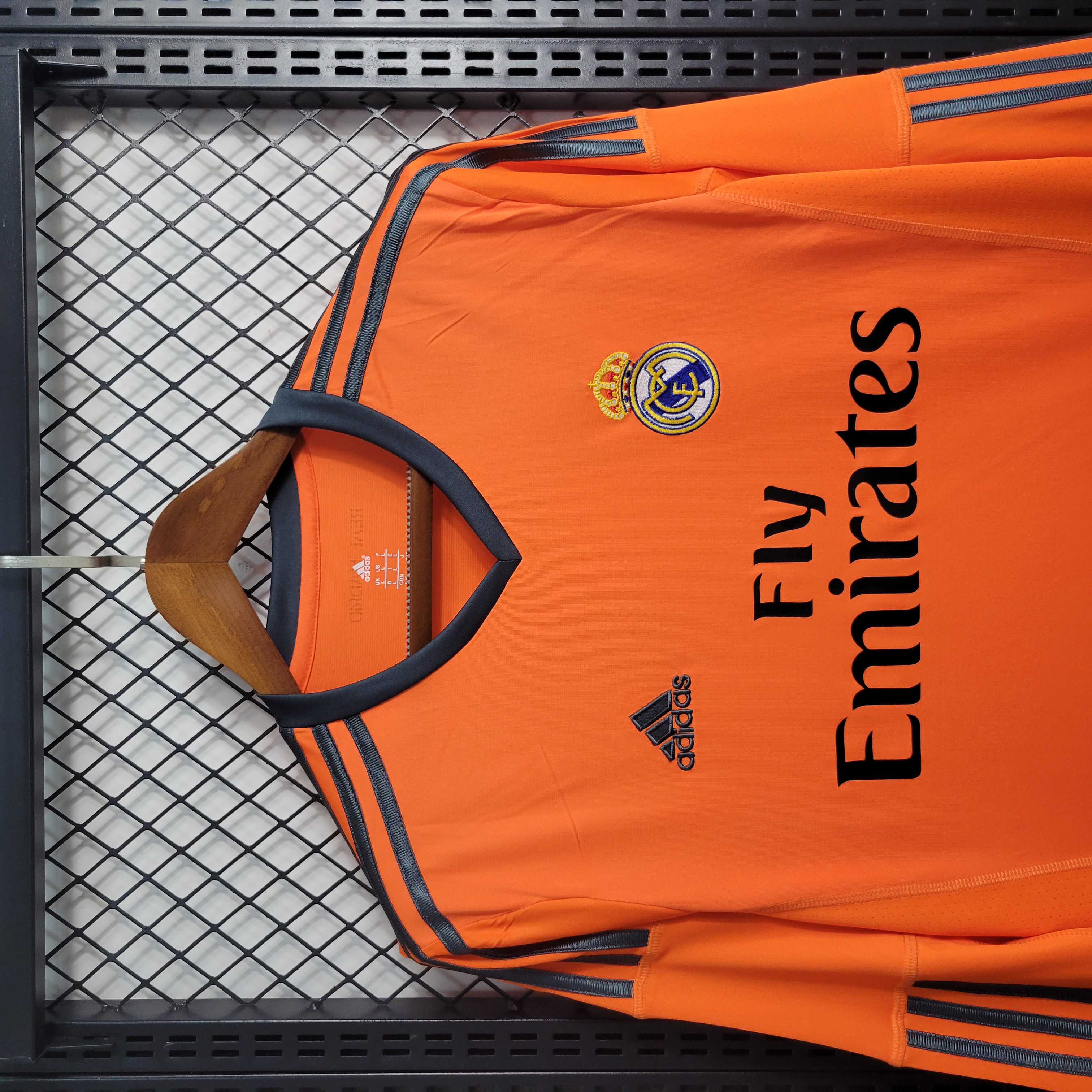 Retro Real Madrid 13-14 Third Long Sleeve Jersey - Unitedfutballjersey