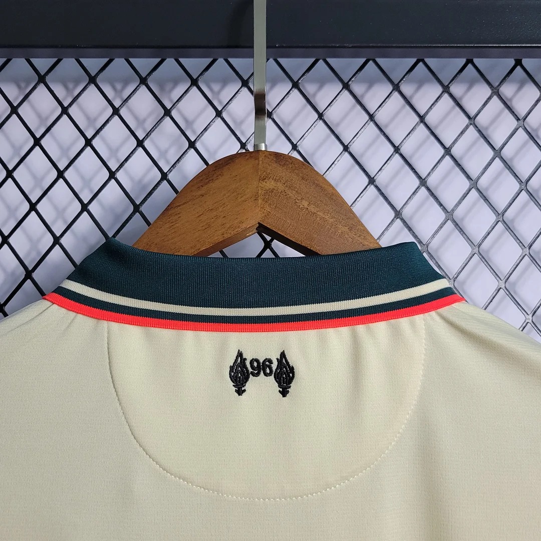 Retro Liver.pool 21-22 Away Stadium Jersey - Fans Version - Unitedfutballjersey
