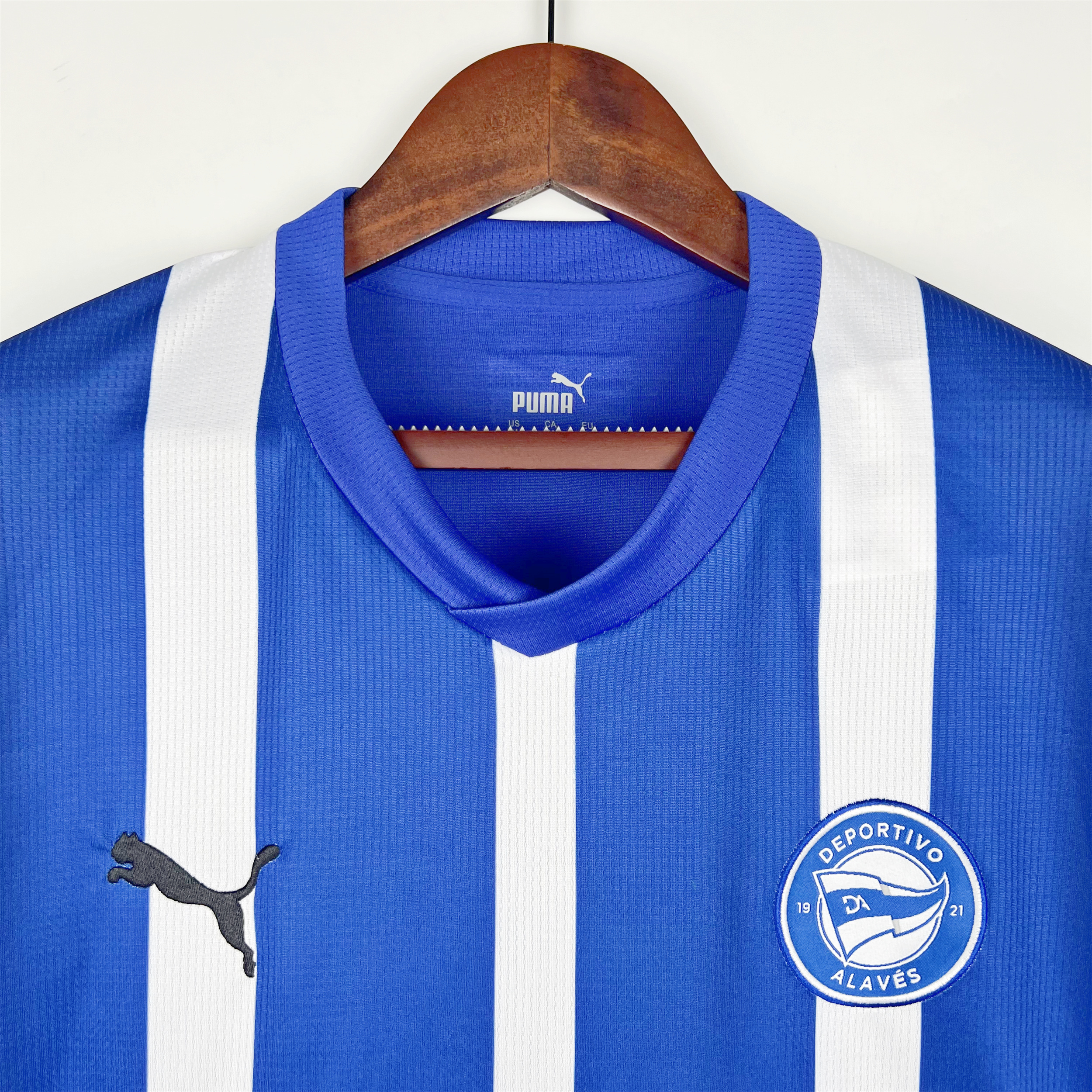 Deportivo Alavés 23-24 Home Stadium Jersey - Fans Version - Unitedfutballjersey