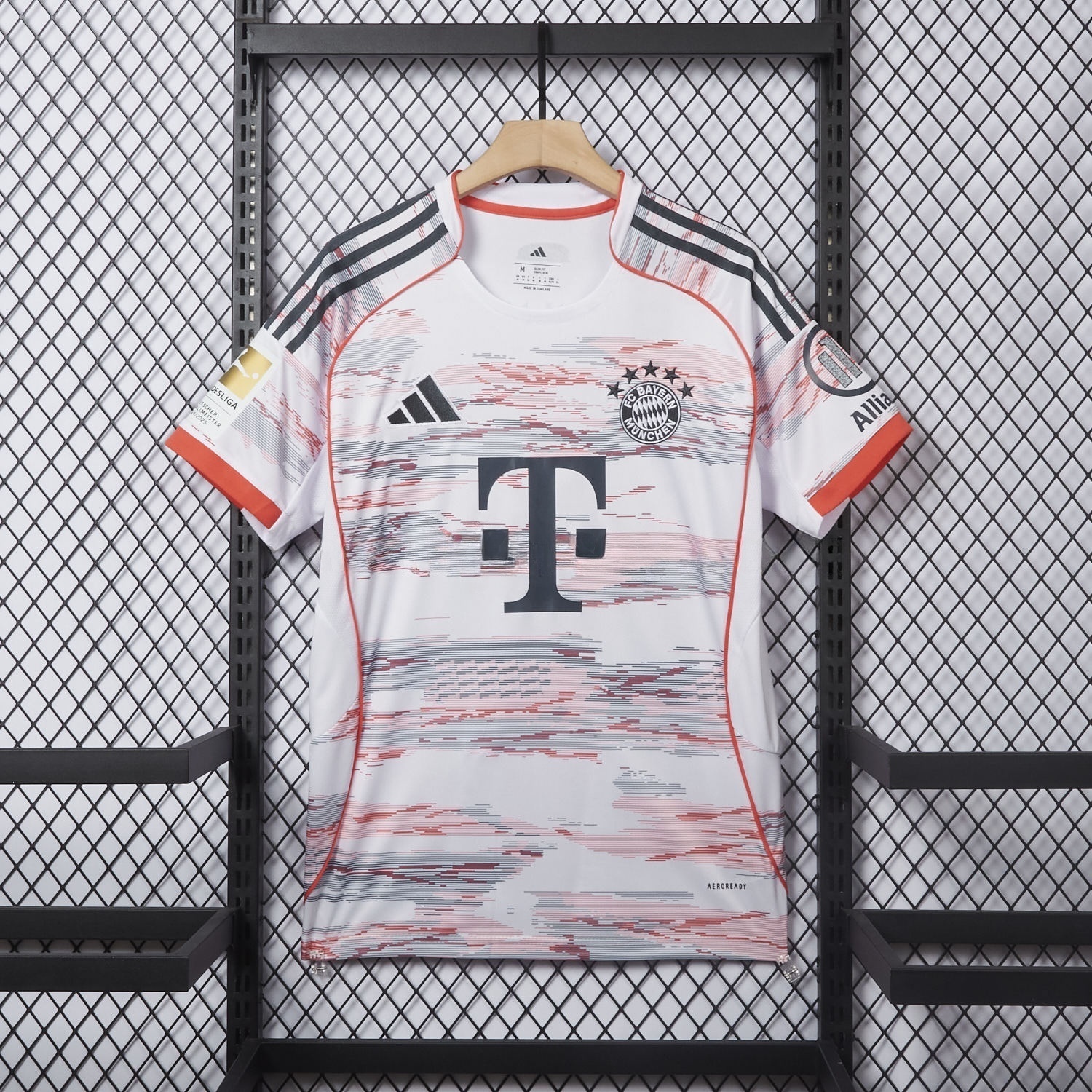 【MÜLLER 25 Pattern】Bayern Munich 25-26 Away Jersey - Fans Version - Unitedfutballjersey
