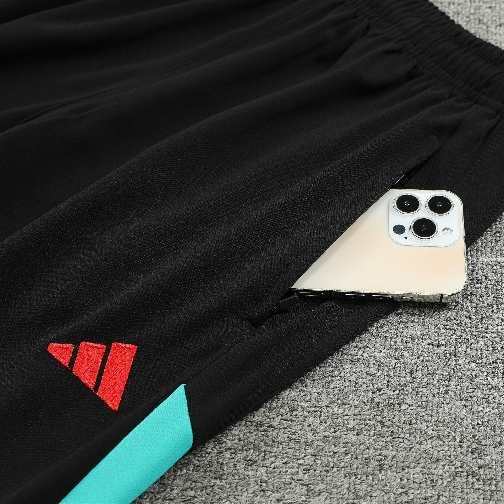 Manchester United 23-24 Long Sleeve Training Set Black - Unitedfutballjersey