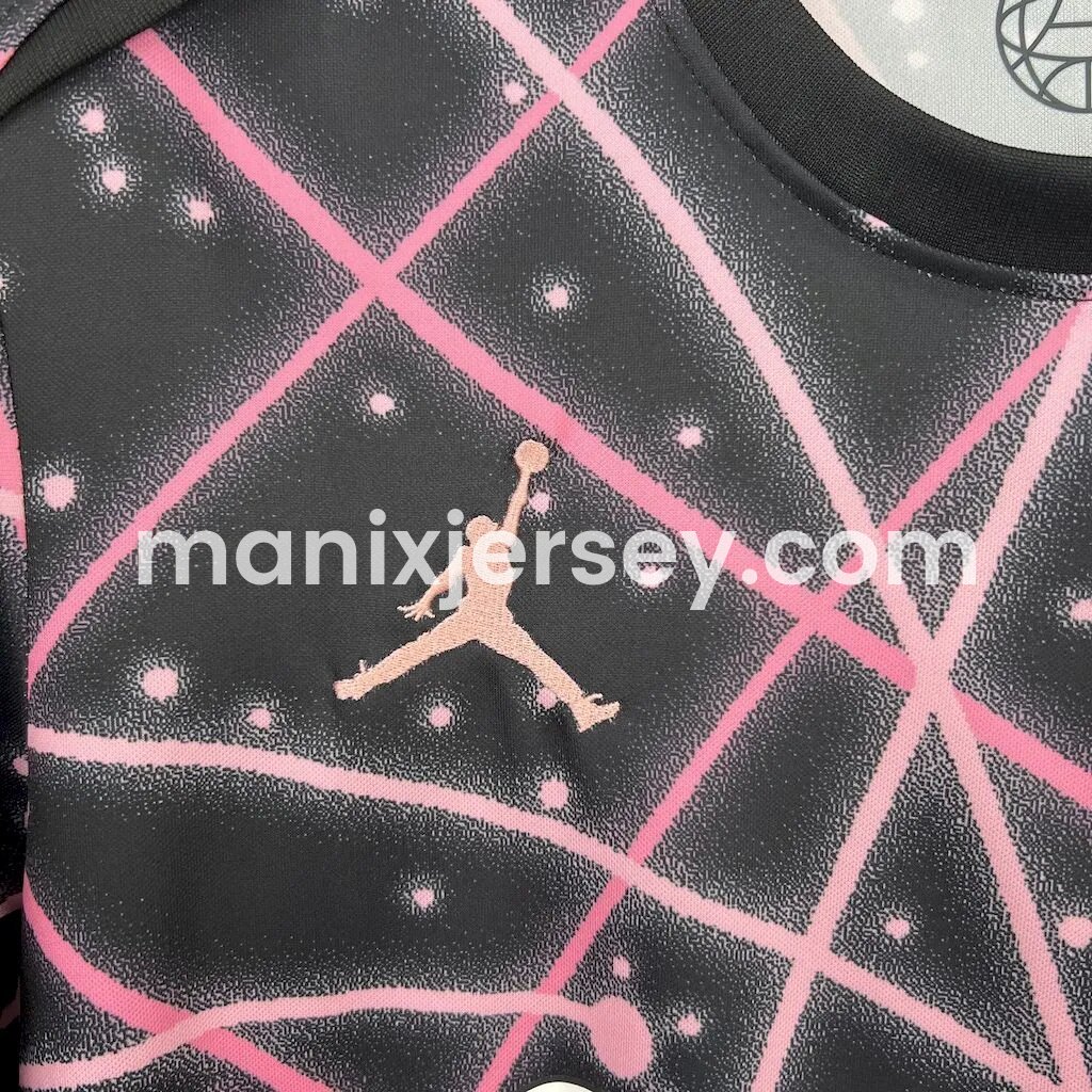 Paris Saint-Germain PSG 25-26 Pink Lines Black Pre-Match Training Jersey - Fans Version - Unitedfutballjersey