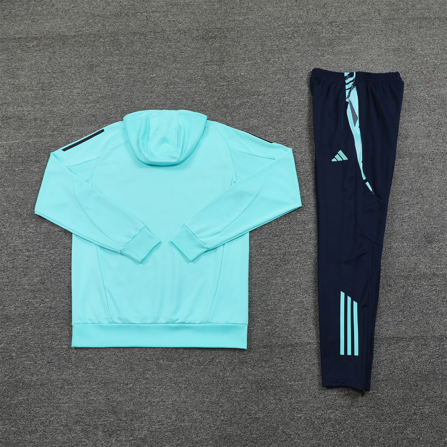 Real Madrid 24-25 Training Hoodie Set - Cyan Hoodie and Deep Blue Pants - Unitedfutballjersey