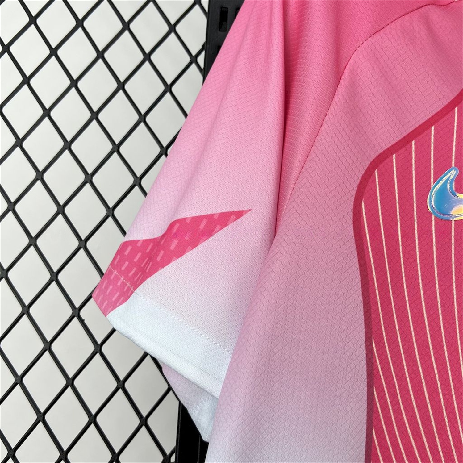 Barcelona 25-26 T90 White Lines Pink Gradient Special Jersey - Fans Version - Unitedfutballjersey