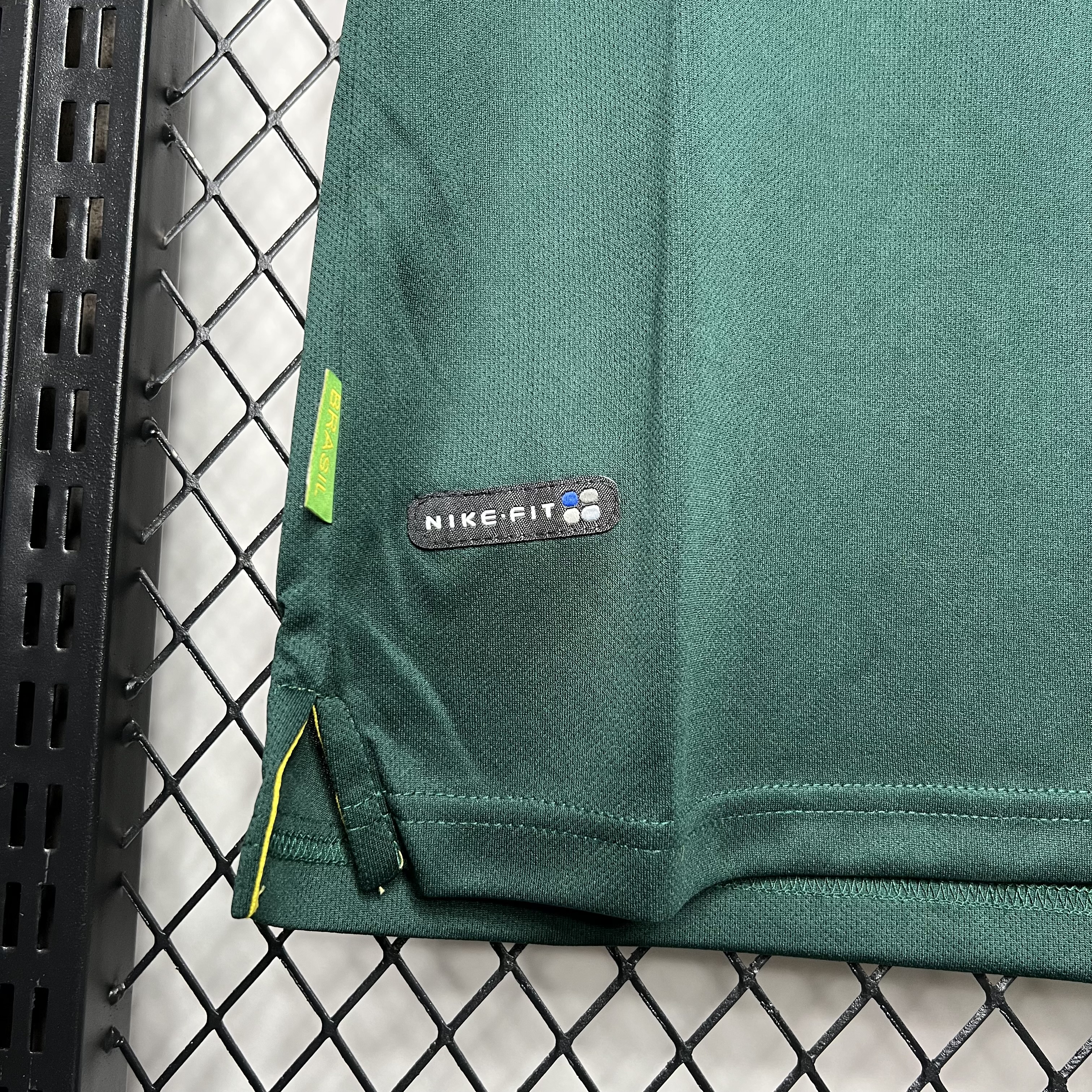 Retro Brazil 1998 Goalkeeper Jersey - Unitedfutballjersey