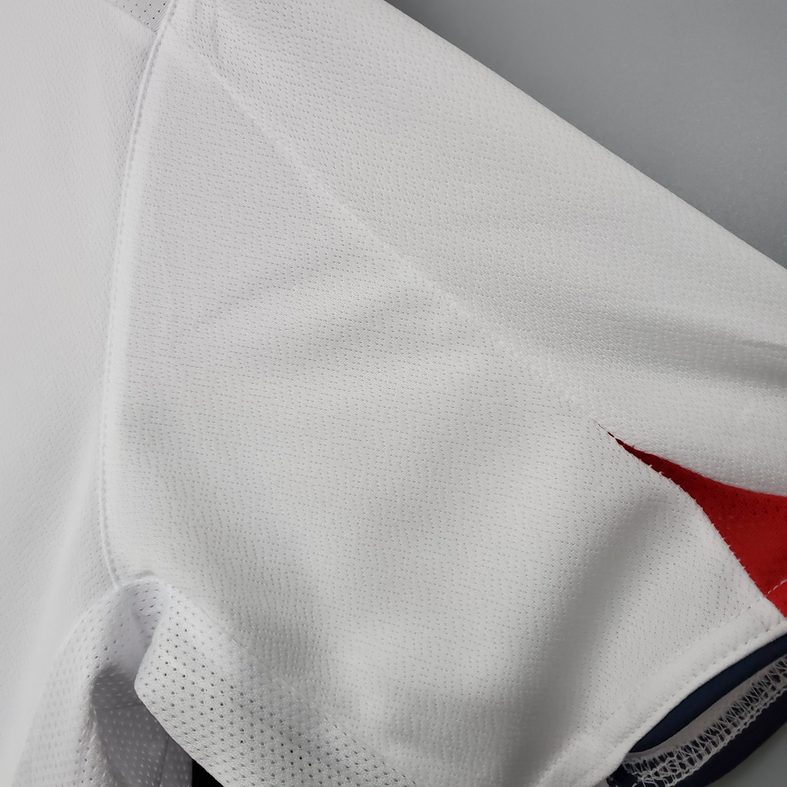 Retro England 2006 Home Stadium Jersey - Unitedfutballjersey