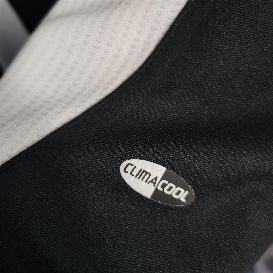 Real Madrid Retro 06-07 Away Stadium Jersey - Unitedfutballjersey