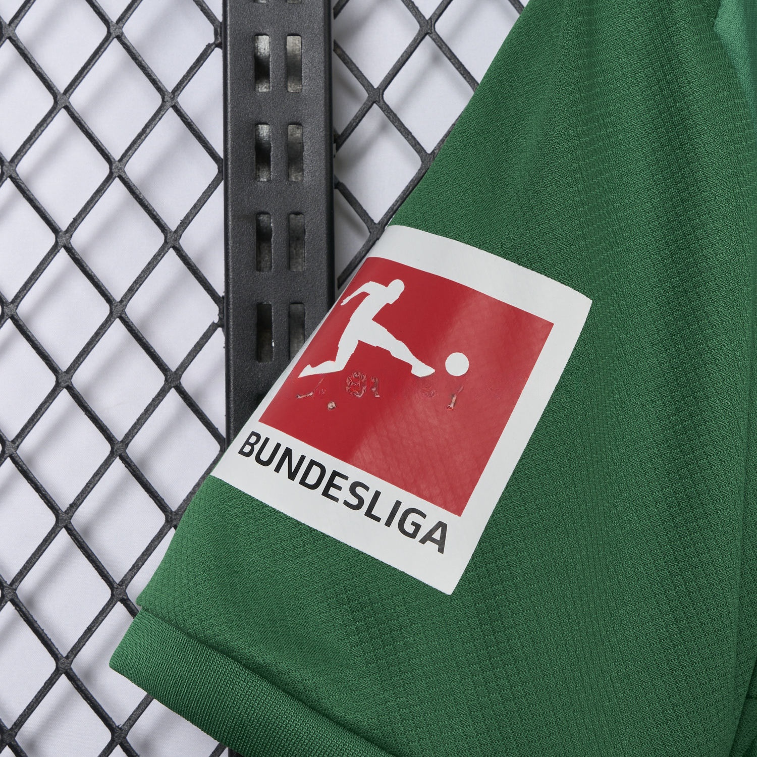 Wolfsburg 25-26 Home Jersey - Fans Version - Unitedfutballjersey