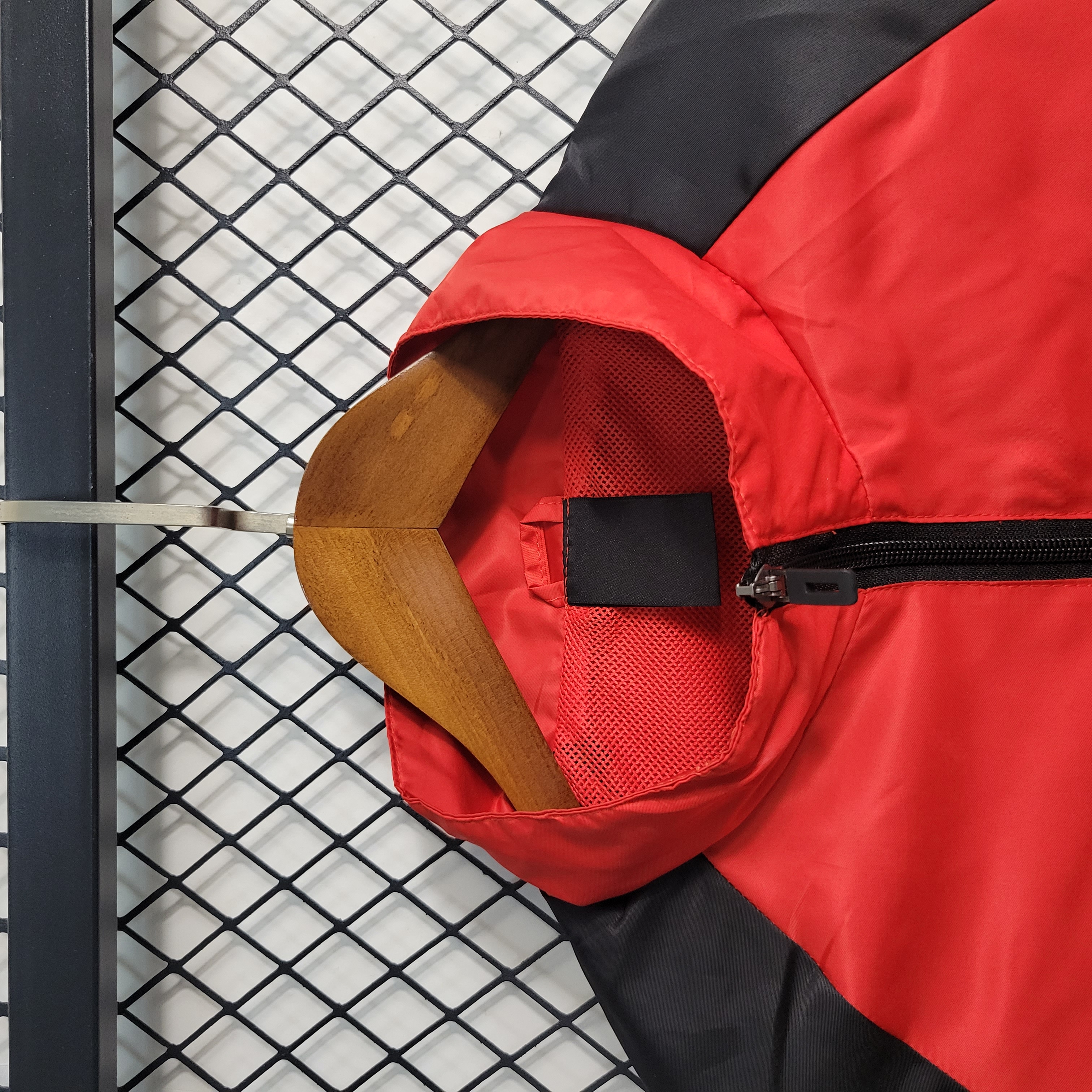 23-24 Manchester United Red Windbreaker S-XXL - Unitedfutballjersey