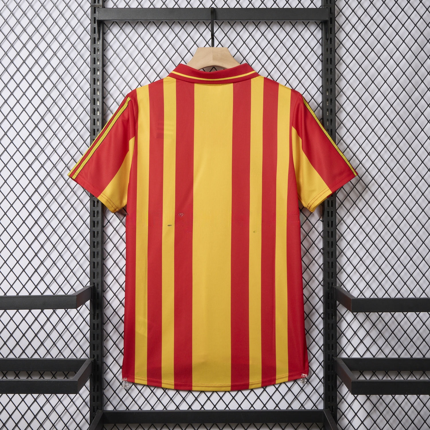 Retro Galatasaray 2000-01 Home Jersey - Unitedfutballjersey