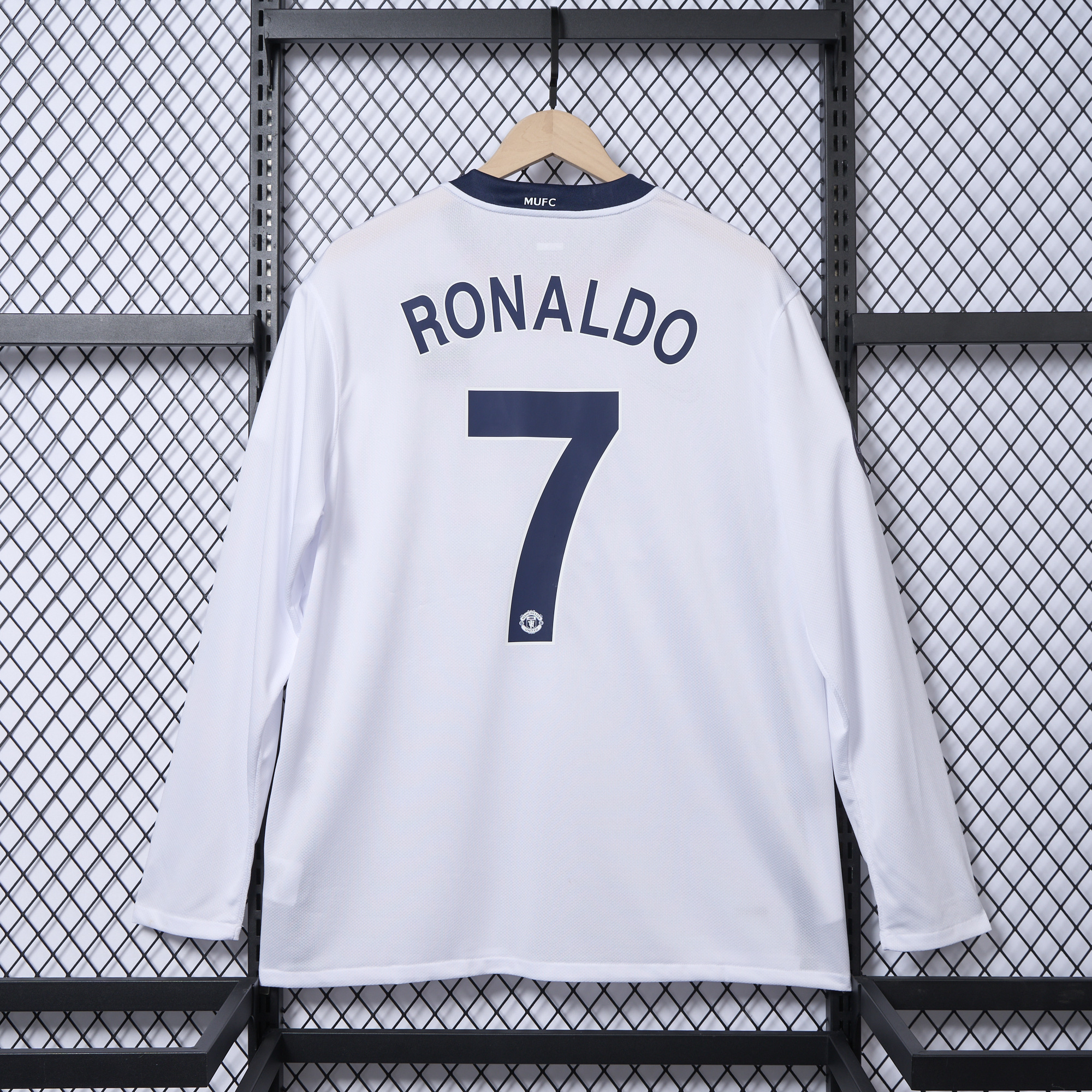 Retro Manchester United 08-09 Away Long Sleeve Jersey - Unitedfutballjersey