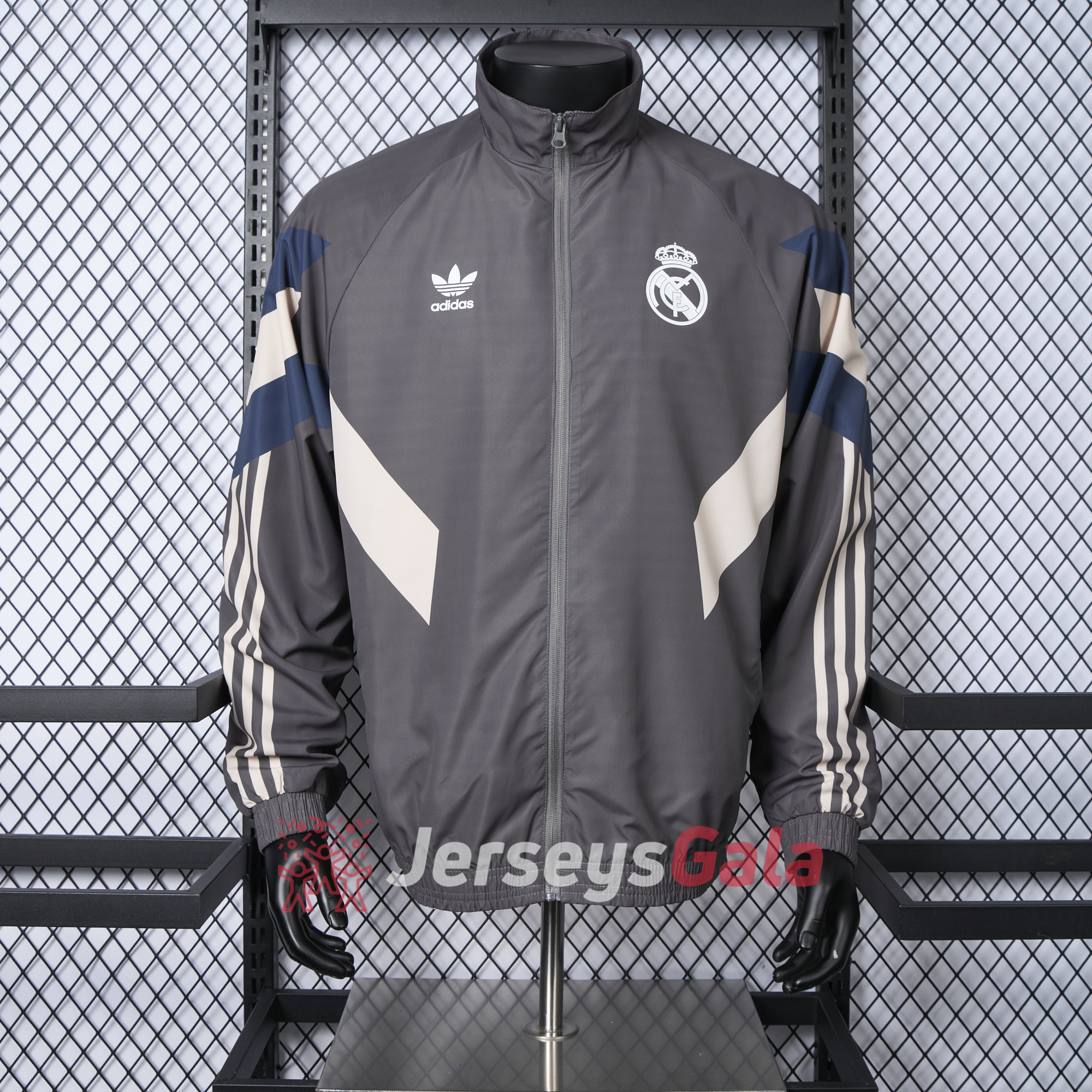 Real Madrid 24-25 Throwback Windbreaker Jacket - Grey - Unitedfutballjersey