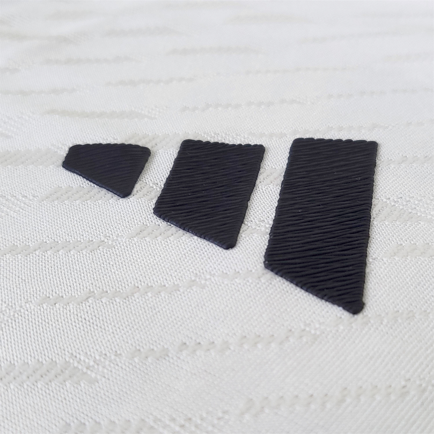 Real Madrid 23-24 Home Stadium Jersey - Player Version - Unitedfutballjersey