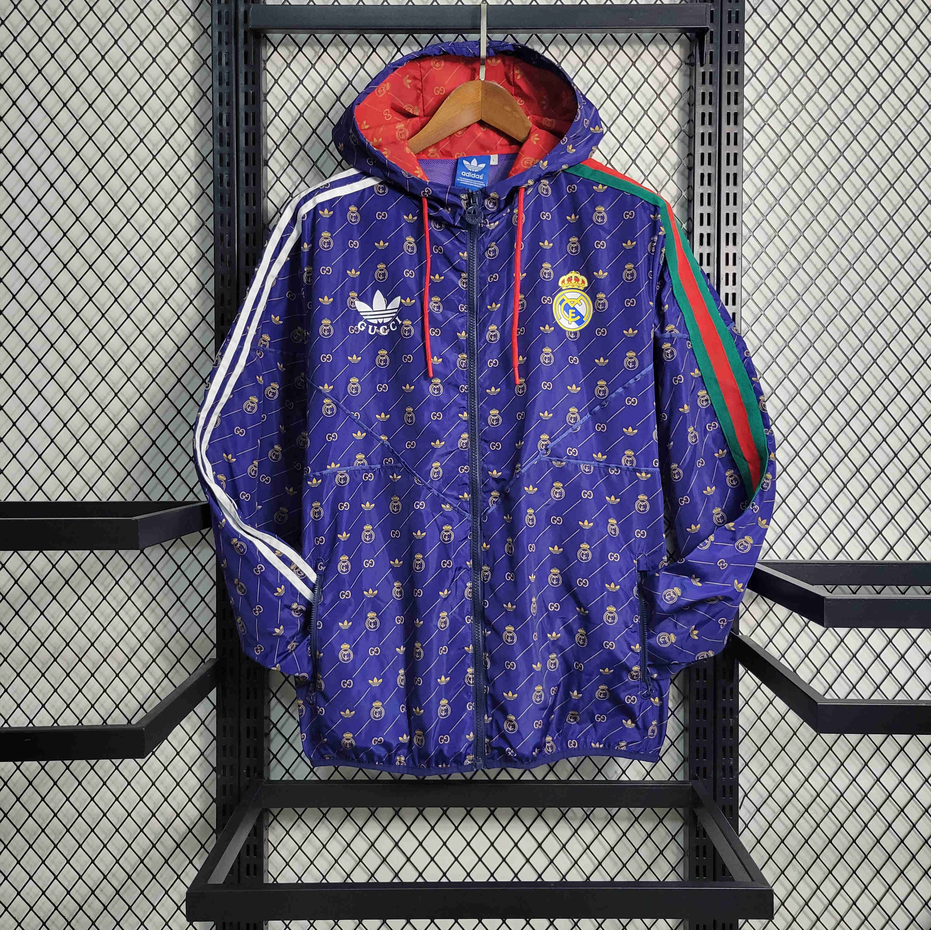 23-24 Real Madrid x GUCCI Navy Windbreaker - Unitedfutballjersey