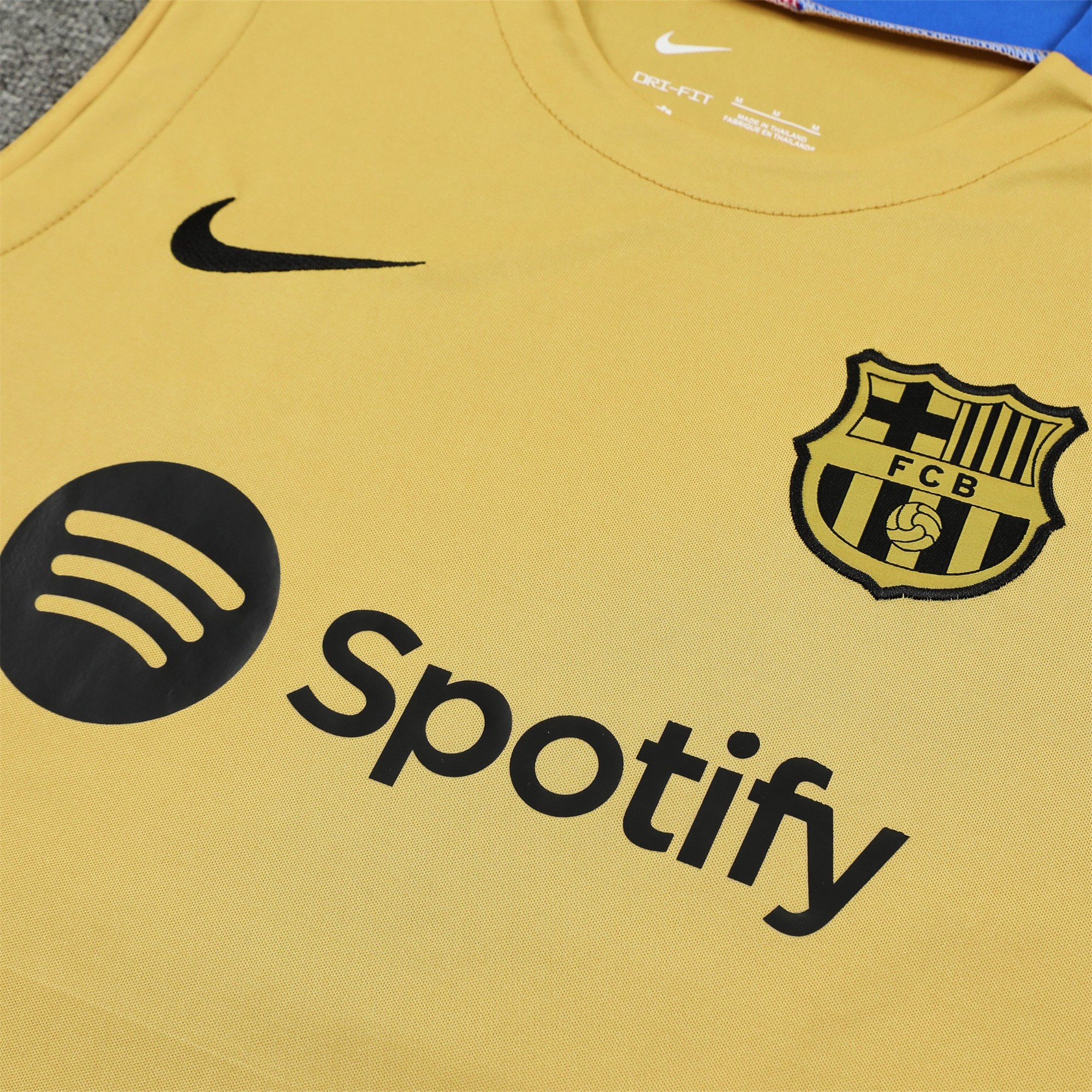 B.A.R.S.A 24-25 Training Vest Suit - Gold - Unitedfutballjersey