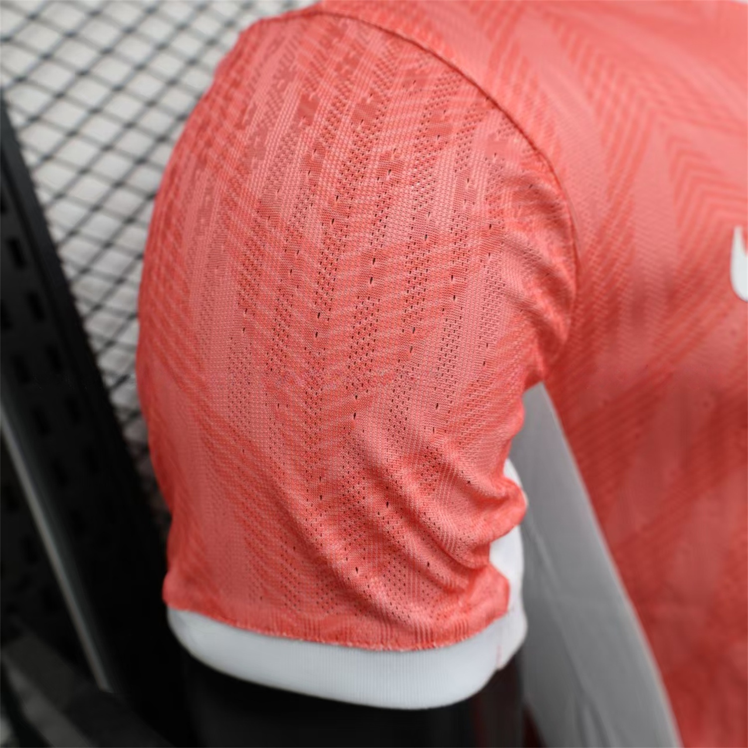 Barcelona 25-26 Pink & White Special Jersey - Player Version - Unitedfutballjersey