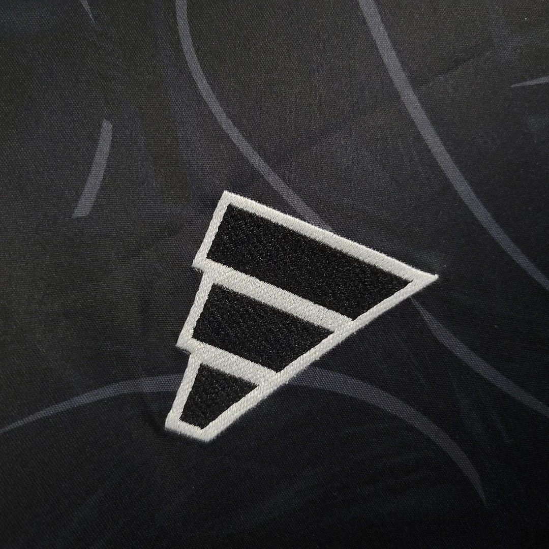 Newcastle United 24-25 Black Pre-Match Training Jersey - Fans Version - Unitedfutballjersey