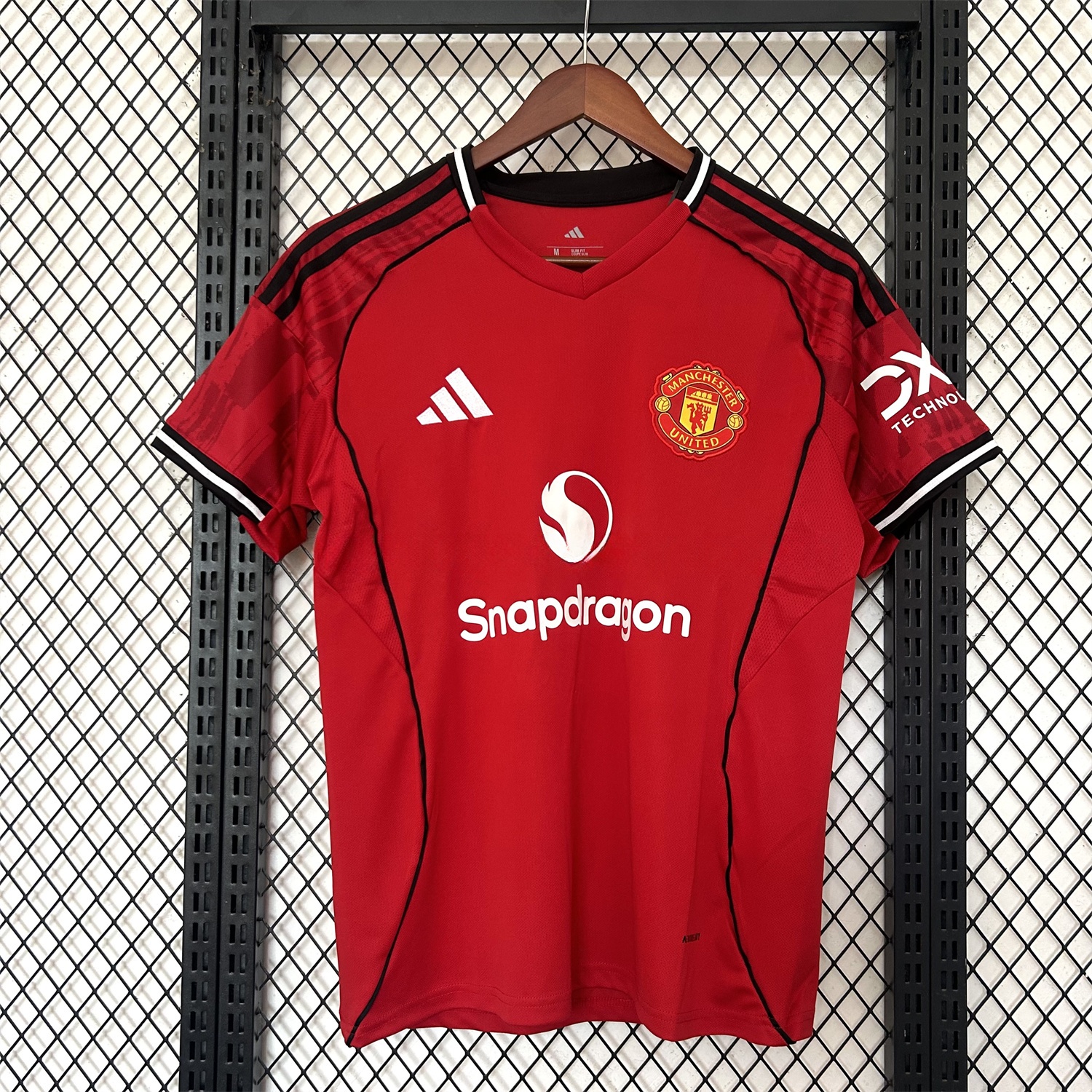Manchester United 25-26 Home (New Leaked Version) Jersey - Fans Version - Unitedfutballjersey