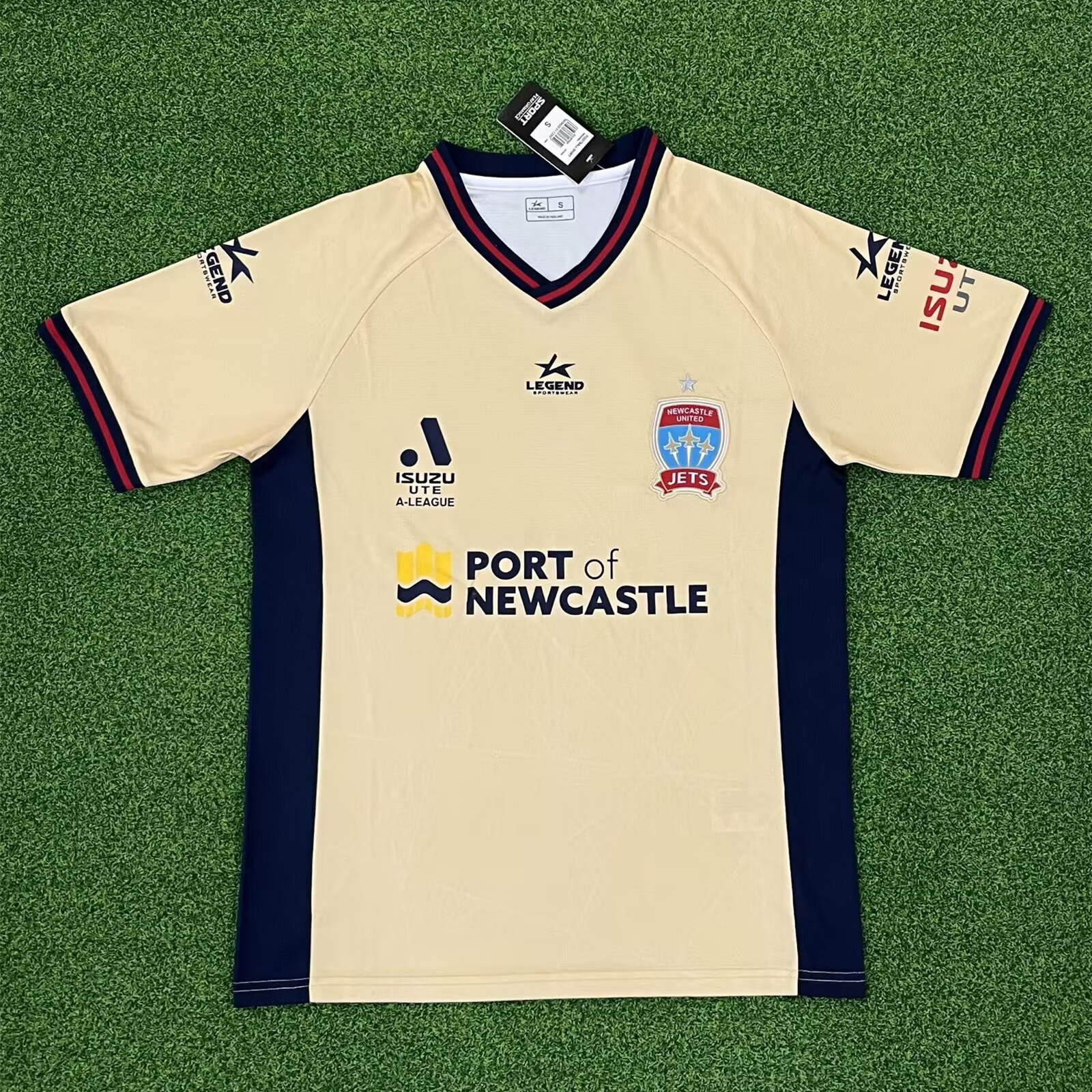 Newcastle Jets 23-24 Home Stadium Jersey - Fans Version - Unitedfutballjersey