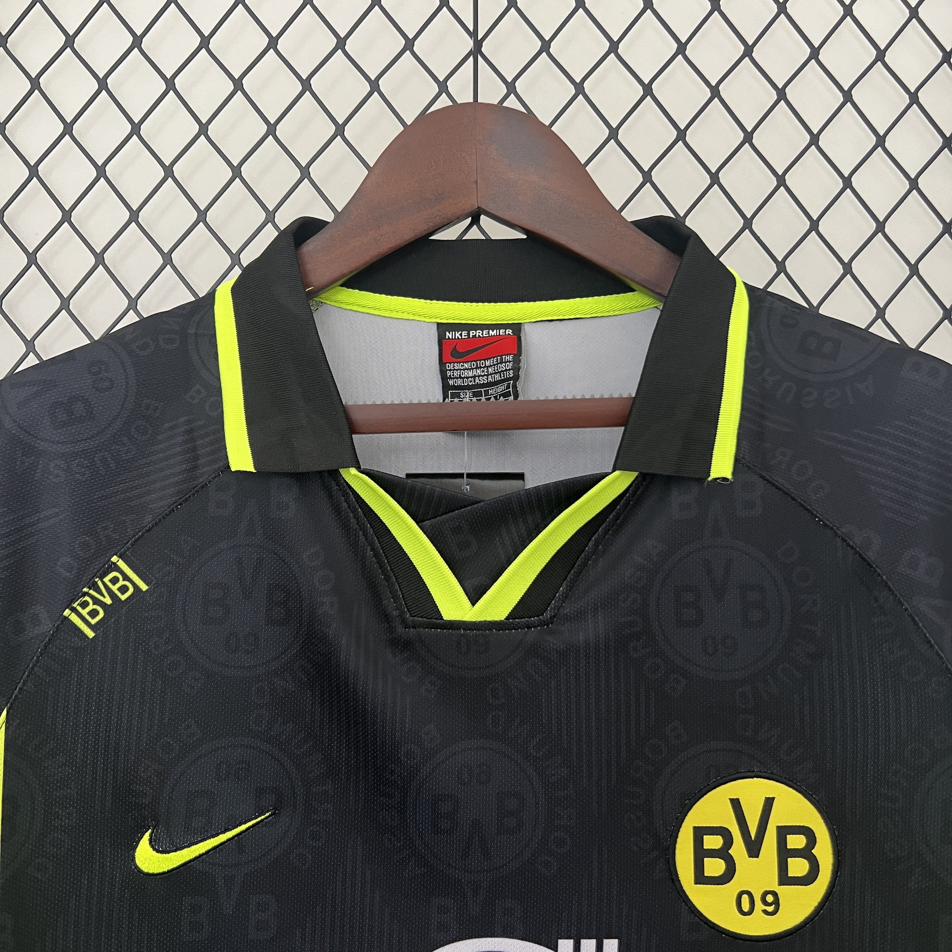 Retro Dortmund 1996-97 Away Jersey - Unitedfutballjersey