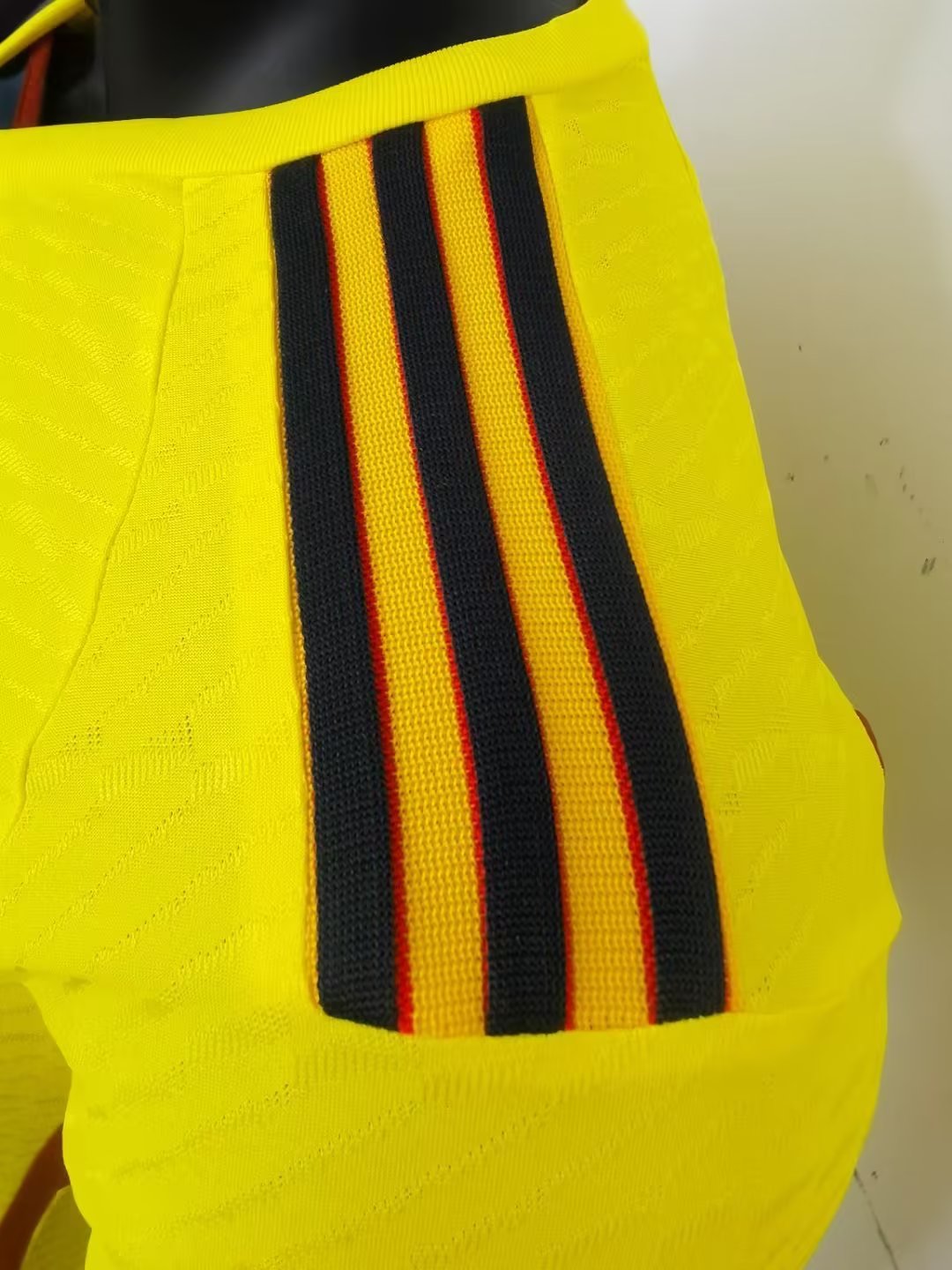 Colombia 2022 Home Stadium Jersey - Player Version - Unitedfutballjersey