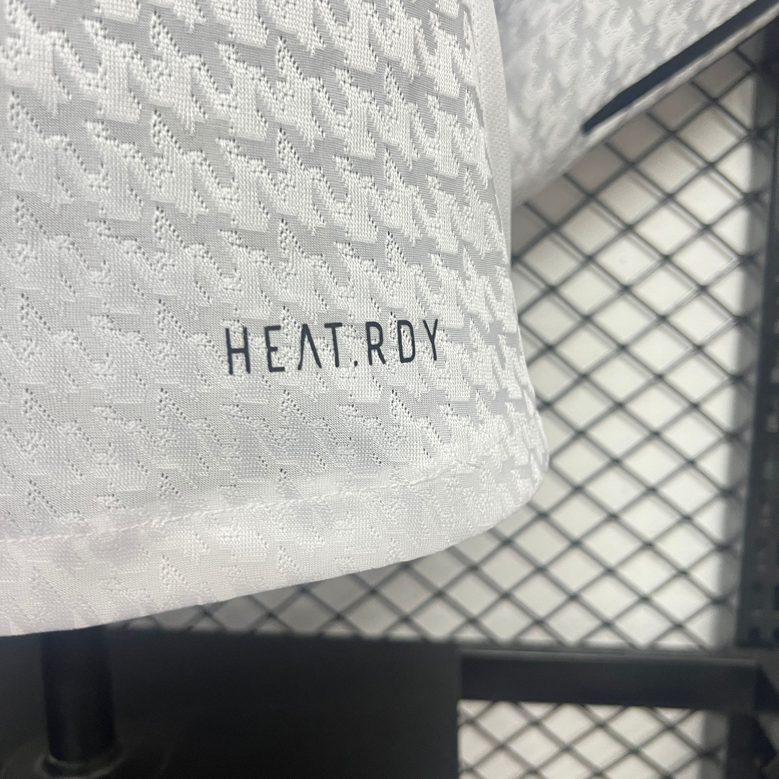 Real Madrid 24-25 Home Long Sleeve Jersey - Player Version - Unitedfutballjersey