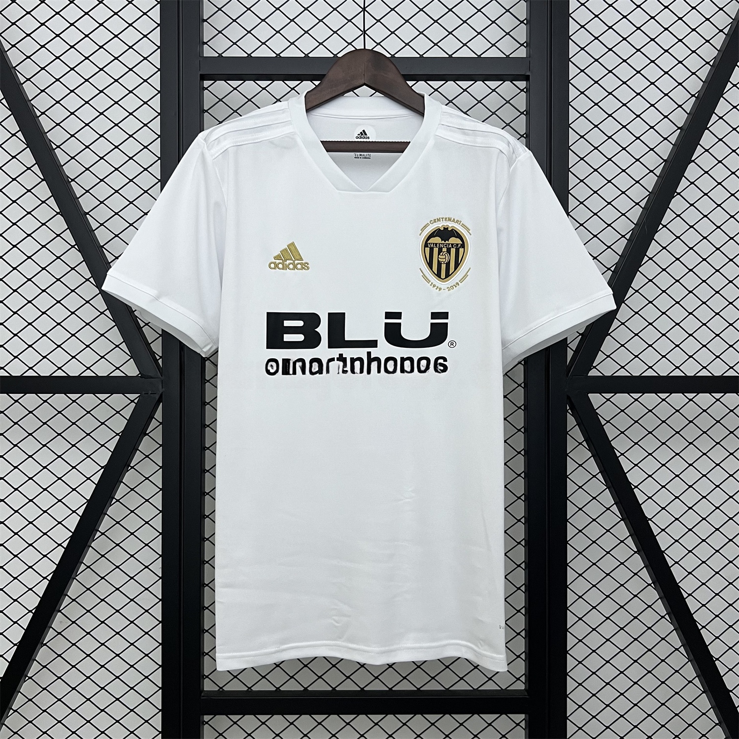 Retro Valencia 2018-19 Home Jersey - Unitedfutballjersey
