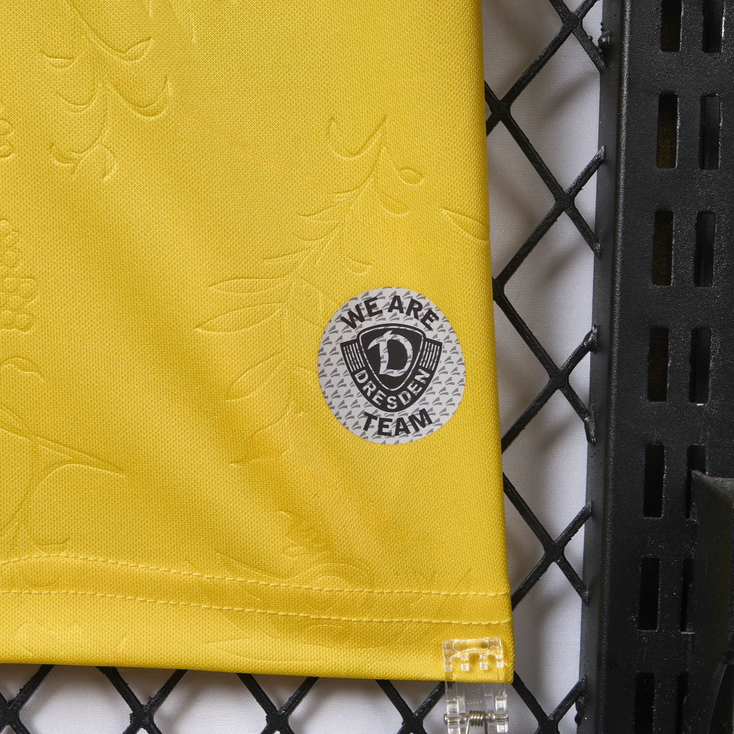 Dynamo Dresden 25-26 Home Jersey - Fans Version - Unitedfutballjersey