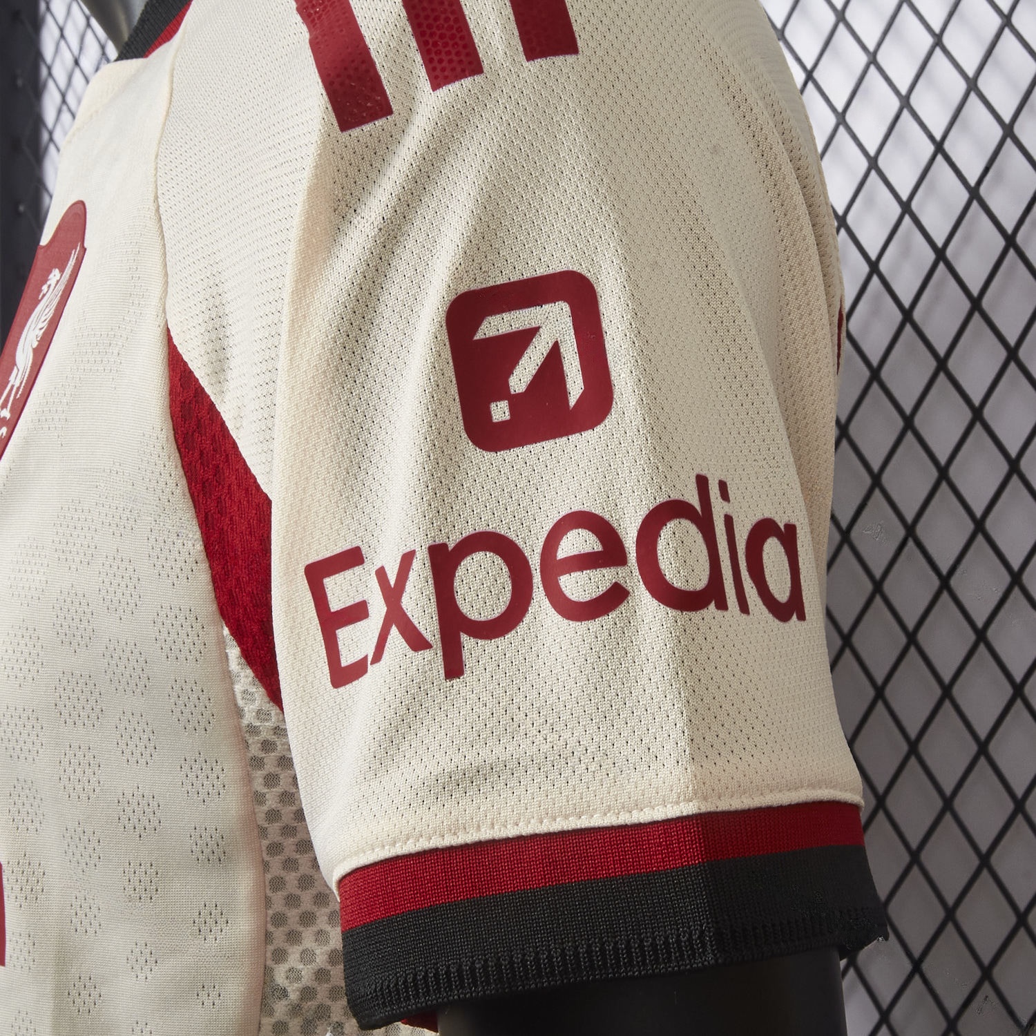 Liver.pool 25-26 Away Beige Jersey - Player Version - Unitedfutballjersey