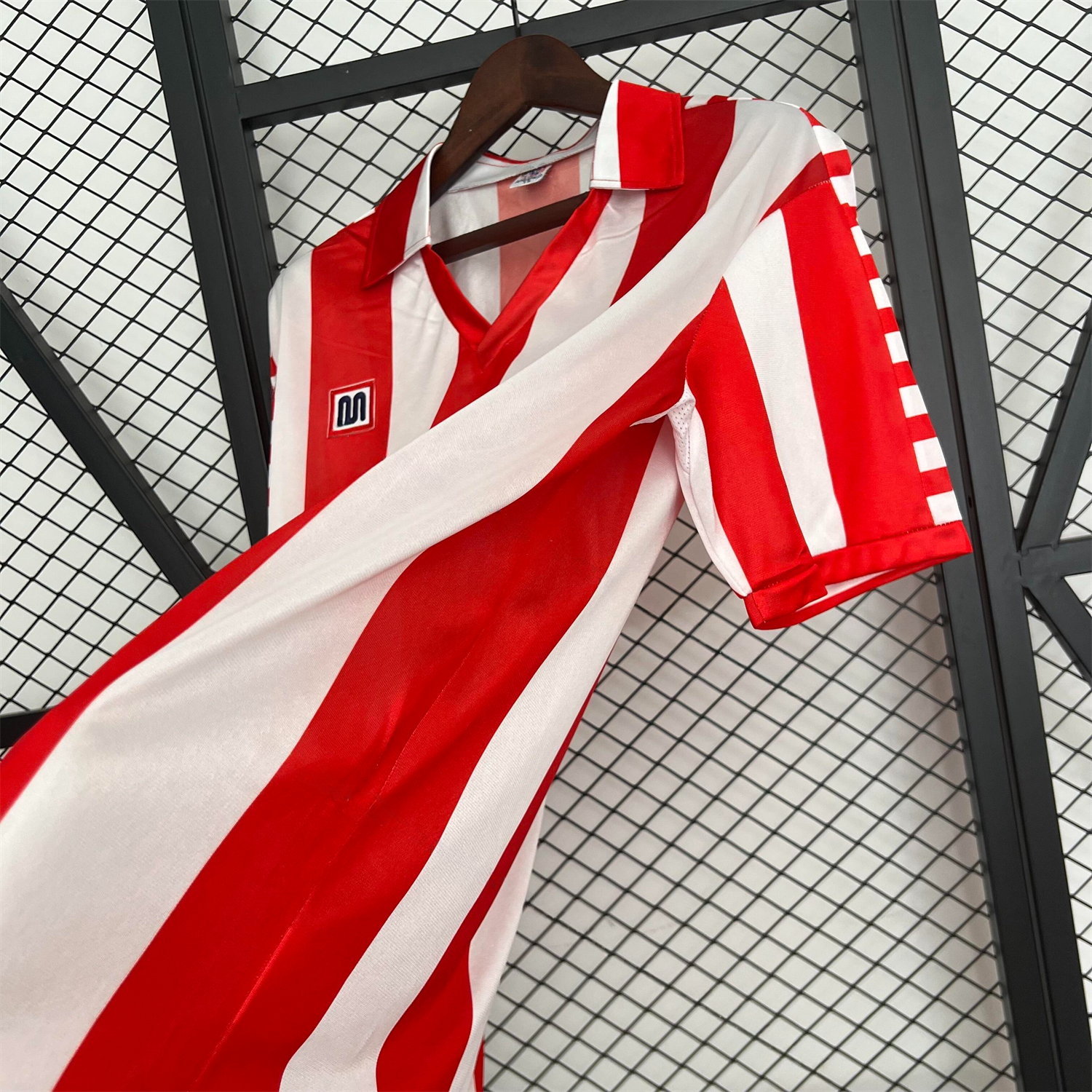 Retro Atletico Madrid 1982-83 Home Jersey - Unitedfutballjersey