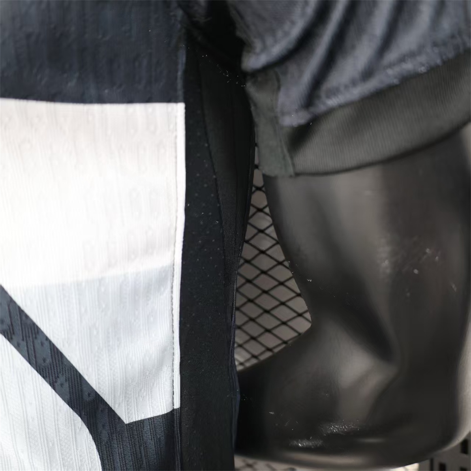 Pumas UNAM 25-26 Black Goalkeeper Jersey - Player Version - Unitedfutballjersey