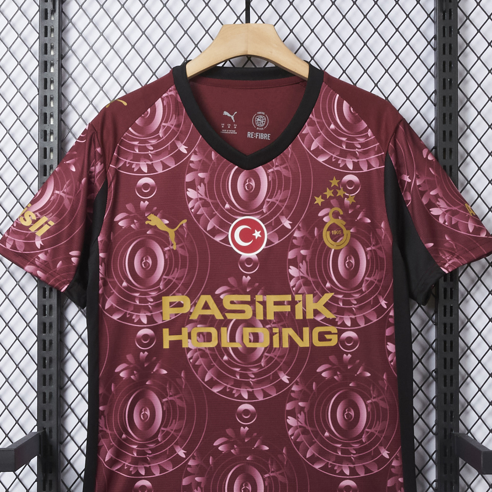 Galatasaray 25-26 Third Jersey with Five Stars - Fans Version - Unitedfutballjersey