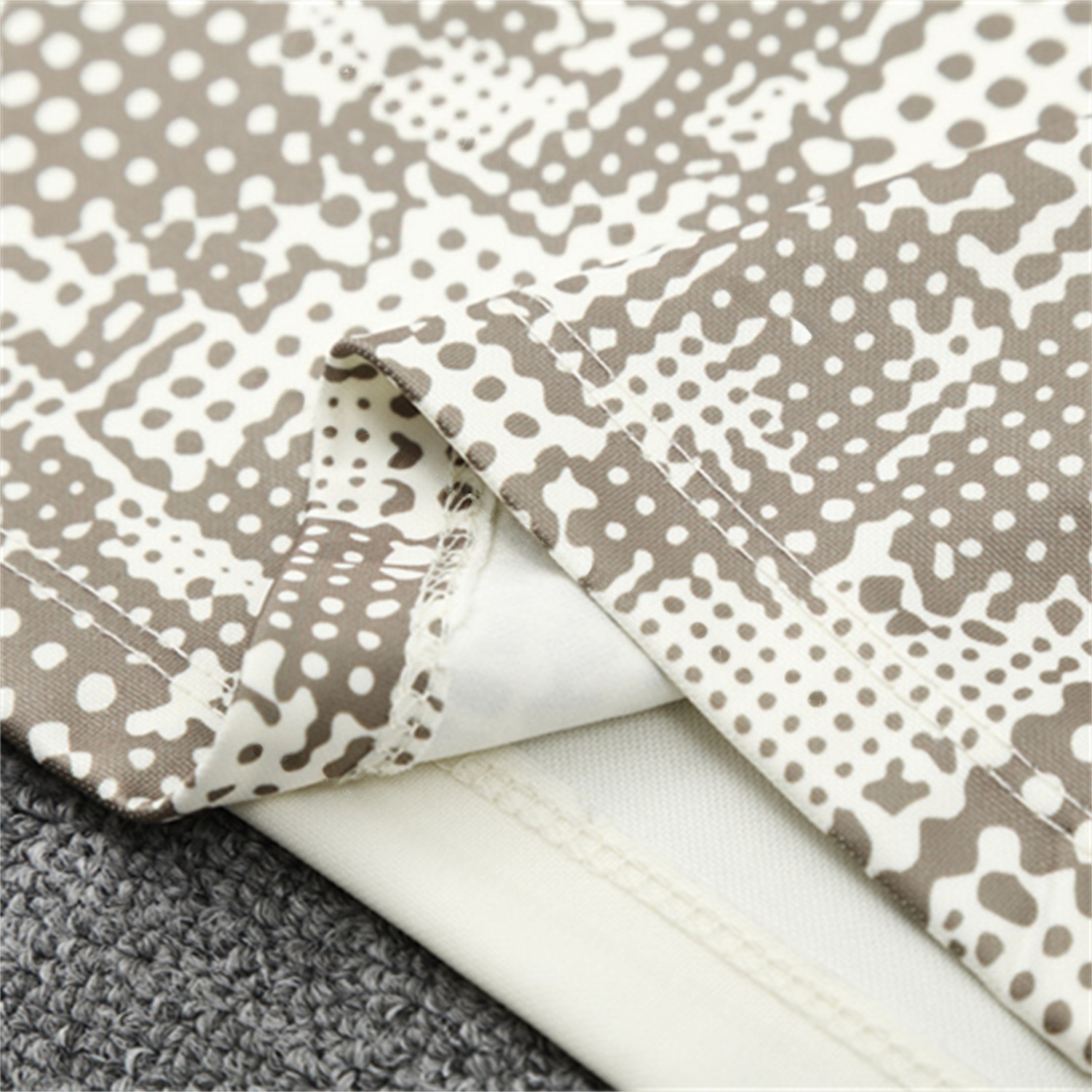 PSV Eindhoven 25-26 Kids Long Sleeve Training Set - Khaki Top & Black Pants - Unitedfutballjersey