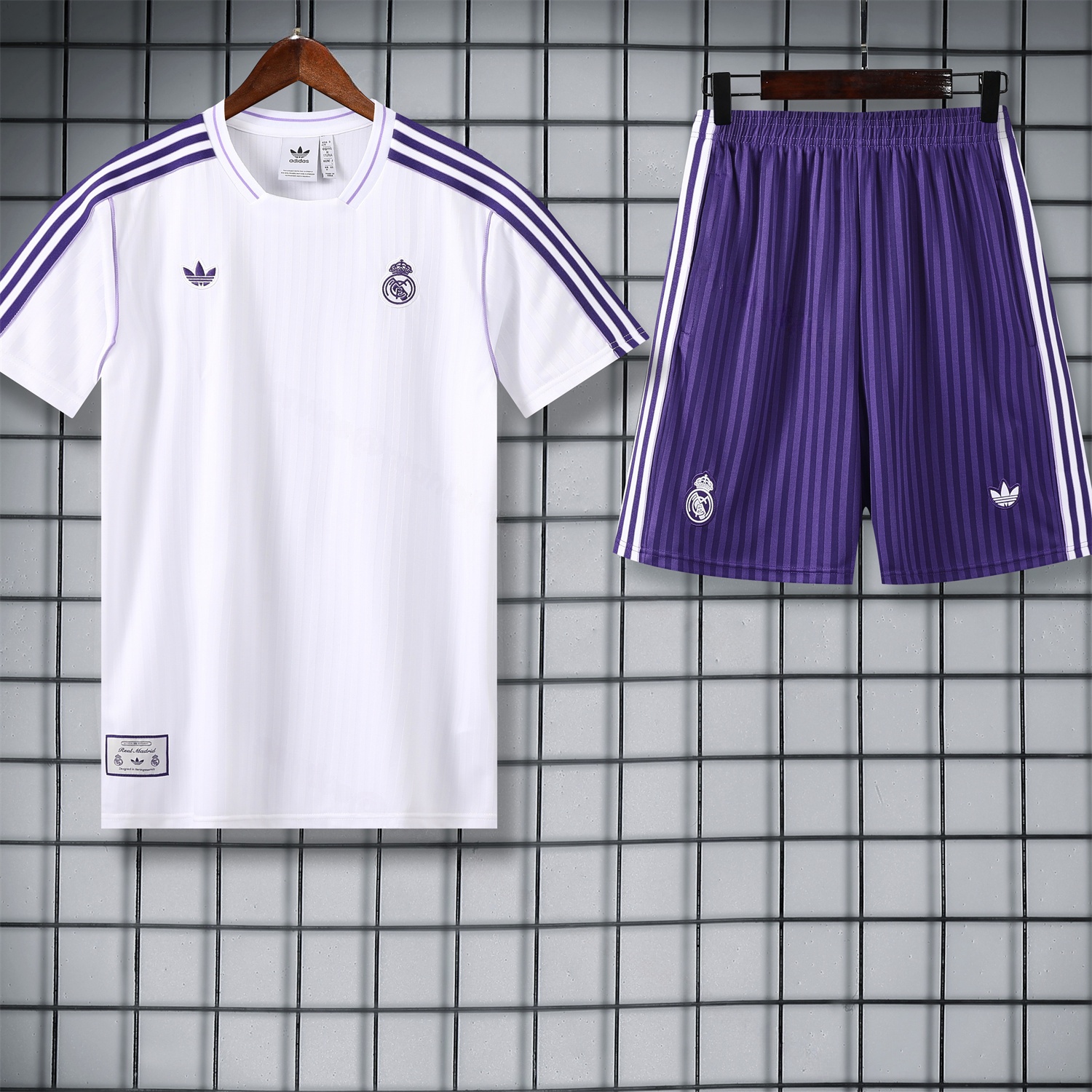Real Madrid 25-26 Short-Sleeve Training Set - Purple And White Top & Purple Shorts - Unitedfutballjersey