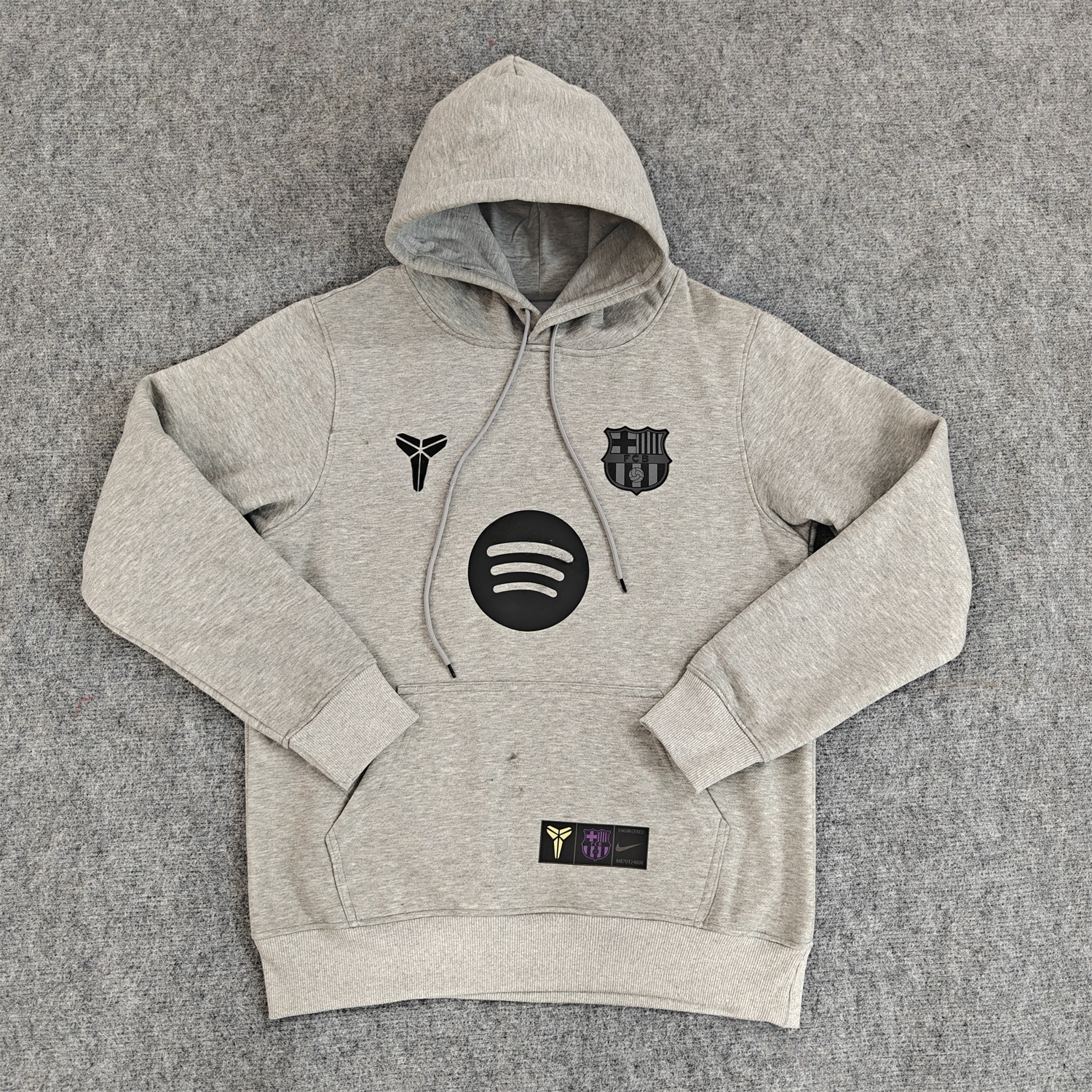 Barcelona 25-26 KB Logo Unisex Pullover Hoodie - Unitedfutballjersey