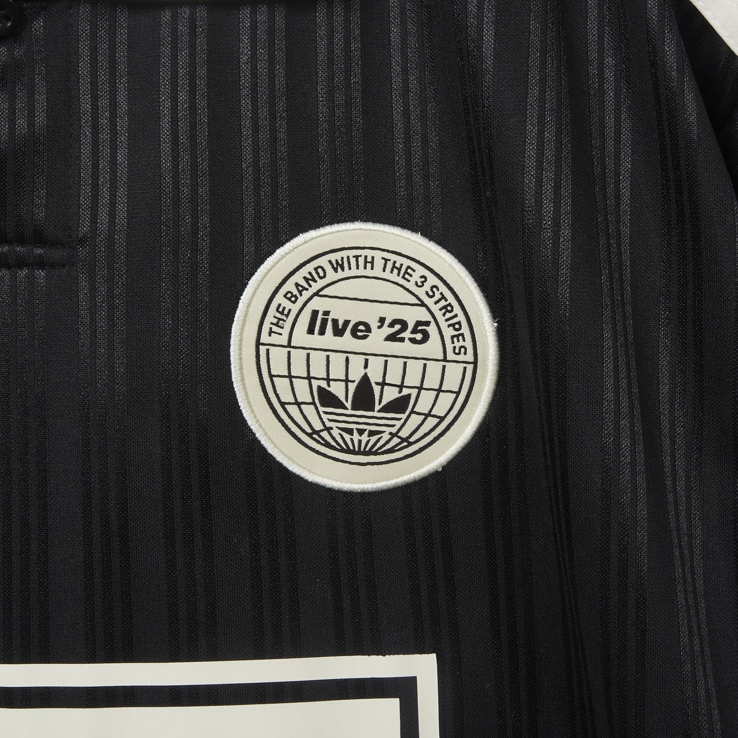 Bohemian 25-26 Oasis Originals Tour Black Jersey With Number 25 - Fans Version - Unitedfutballjersey