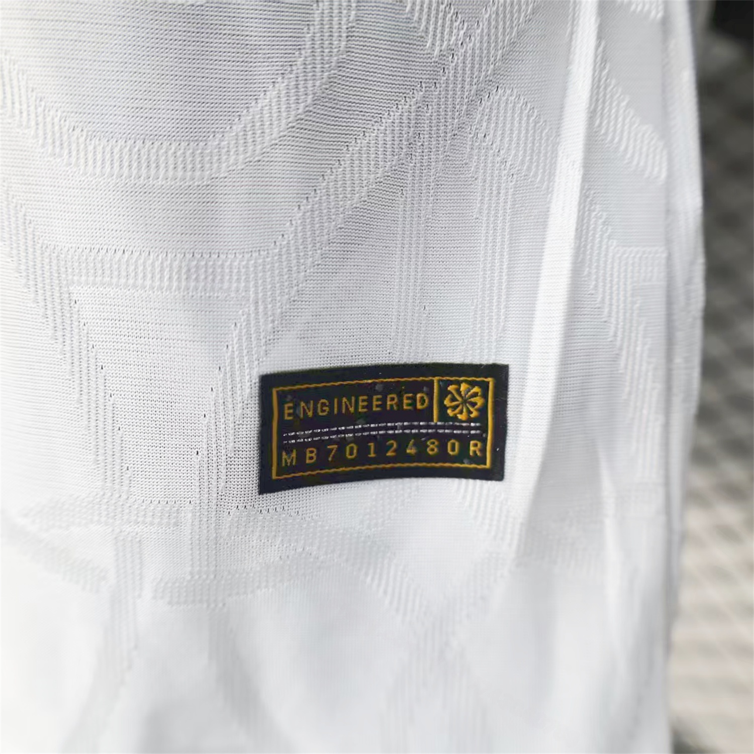 Paris Saint-Germain PSG 25-26 White And Pink Pre-Match Training Jersey - Player Version - Unitedfutballjersey