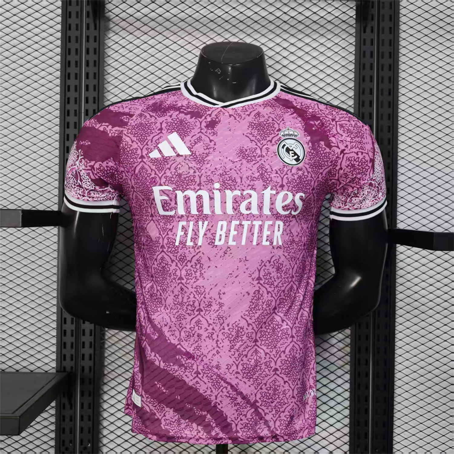 Real Madrid 25-26 Pink With Purple Texture Special Jersey - Player Version - Unitedfutballjersey