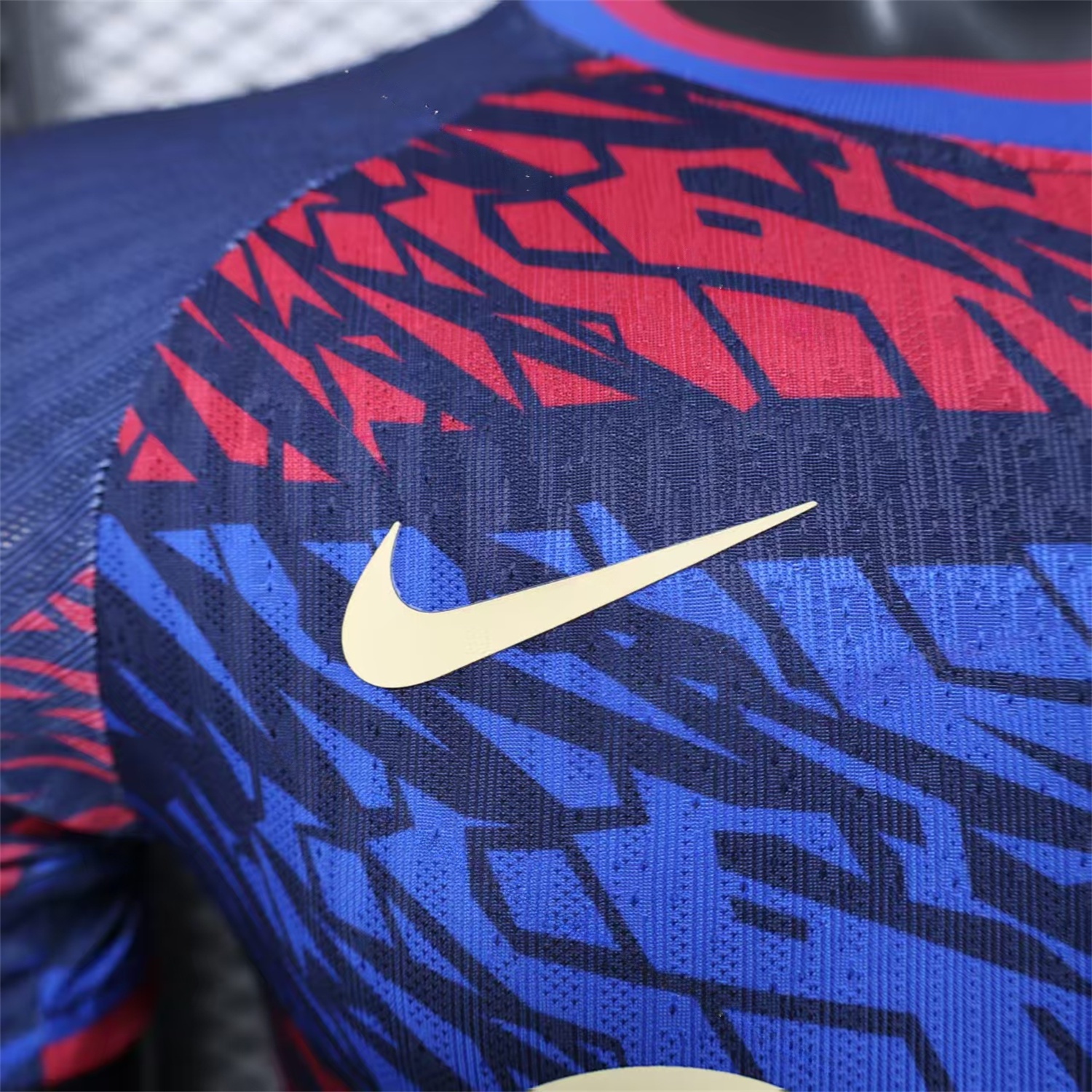 Barcelona 25-26 Red And Blue Surround Special Jersey - Player Version - Unitedfutballjersey