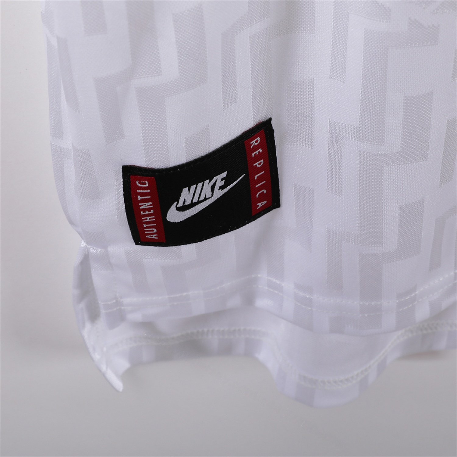 Retro Italy 1995 Away Jersey - Unitedfutballjersey