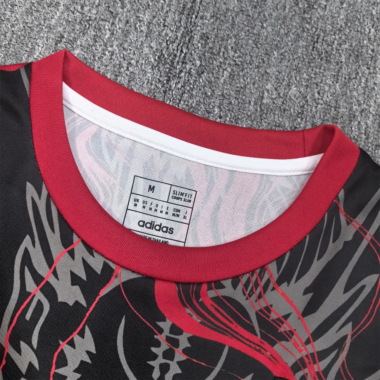 Japan 25-26 Black Dragon Black And Red Jersey - Fans Version - Unitedfutballjersey