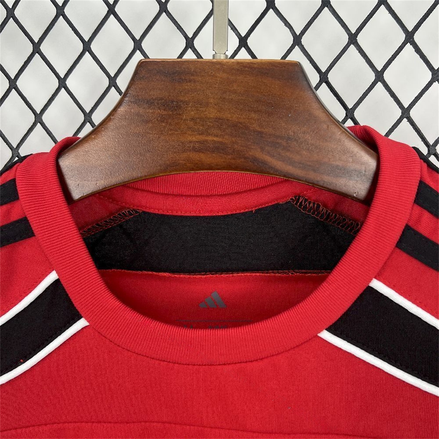Flamengo 25-26 Red Travel Special Jersey - Fans Version - Unitedfutballjersey