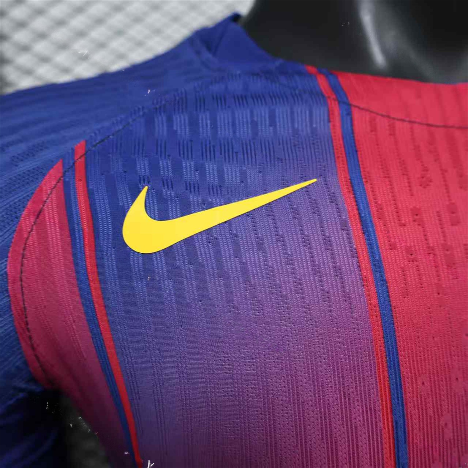 Barcelona 25-26 Home Unsponsored Jersey - Player Version - Unitedfutballjersey