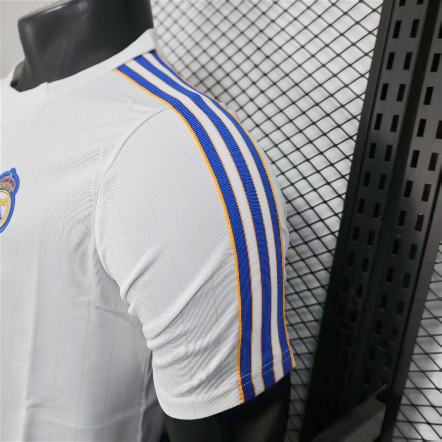 Real Madrid 25-26 Trefoil Blue Lines White Travel Jersey - Player Version - Unitedfutballjersey