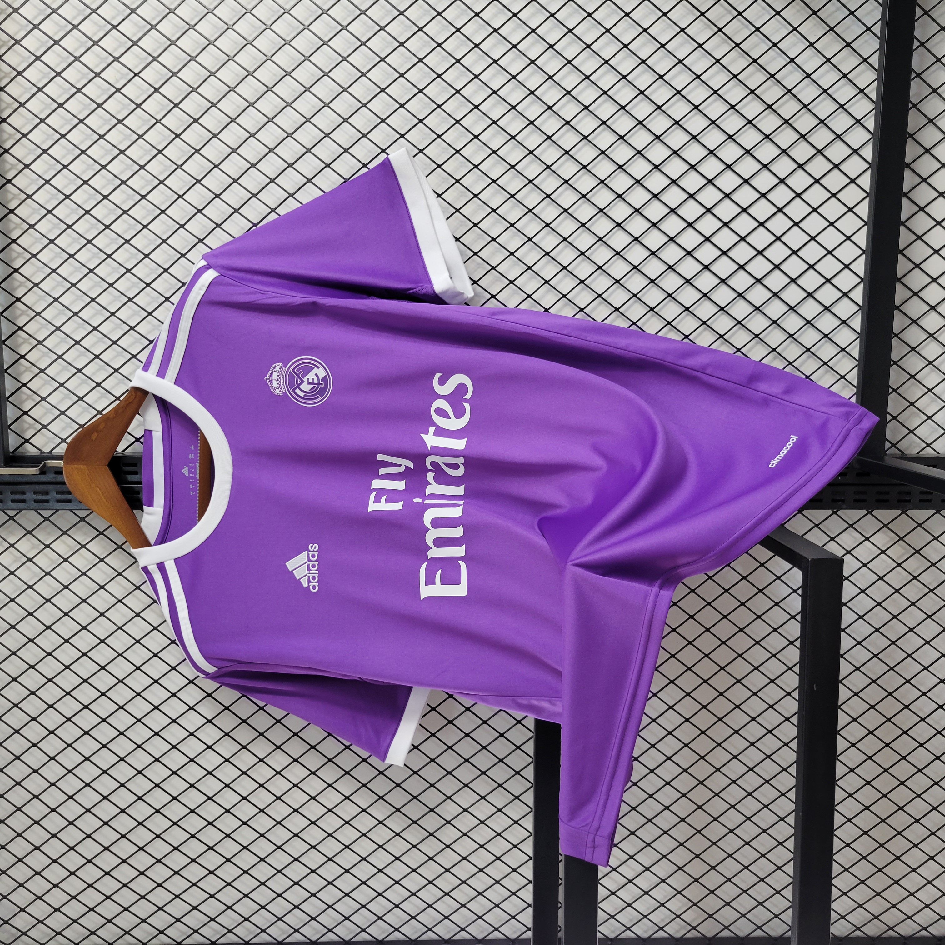 Retro Real Madrid 16-17 Away Jersey - Champions League Final Version - Unitedfutballjersey