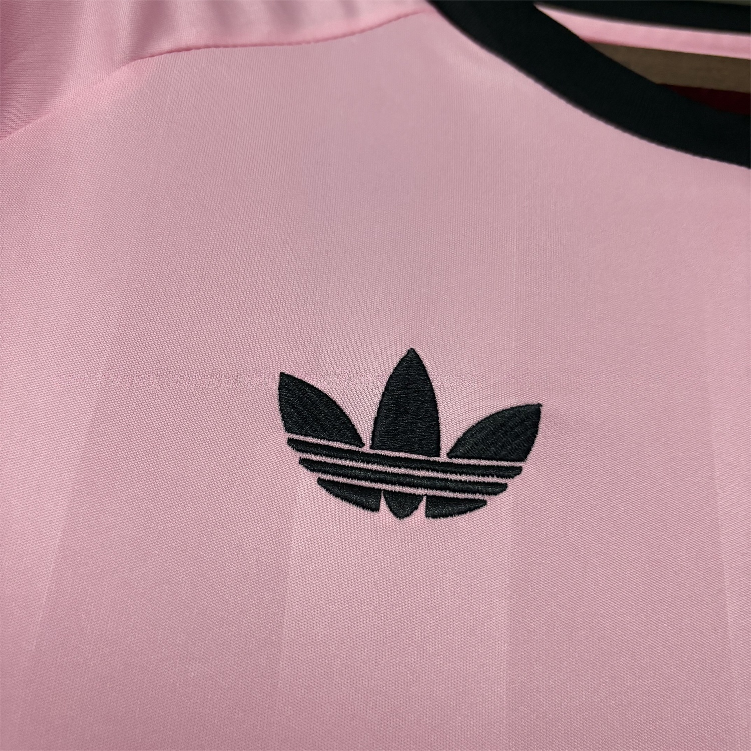 Newcastle United 25-26 Pink Special Jersey - Fans Version - Unitedfutballjersey
