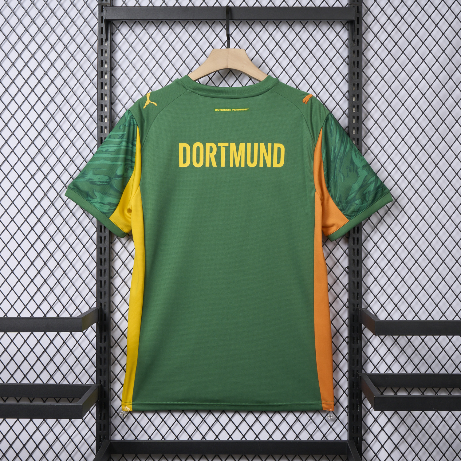 Dortmund 25-26 Green Goalkeeper Unsponsored Jersey - Fans Version - Unitedfutballjersey