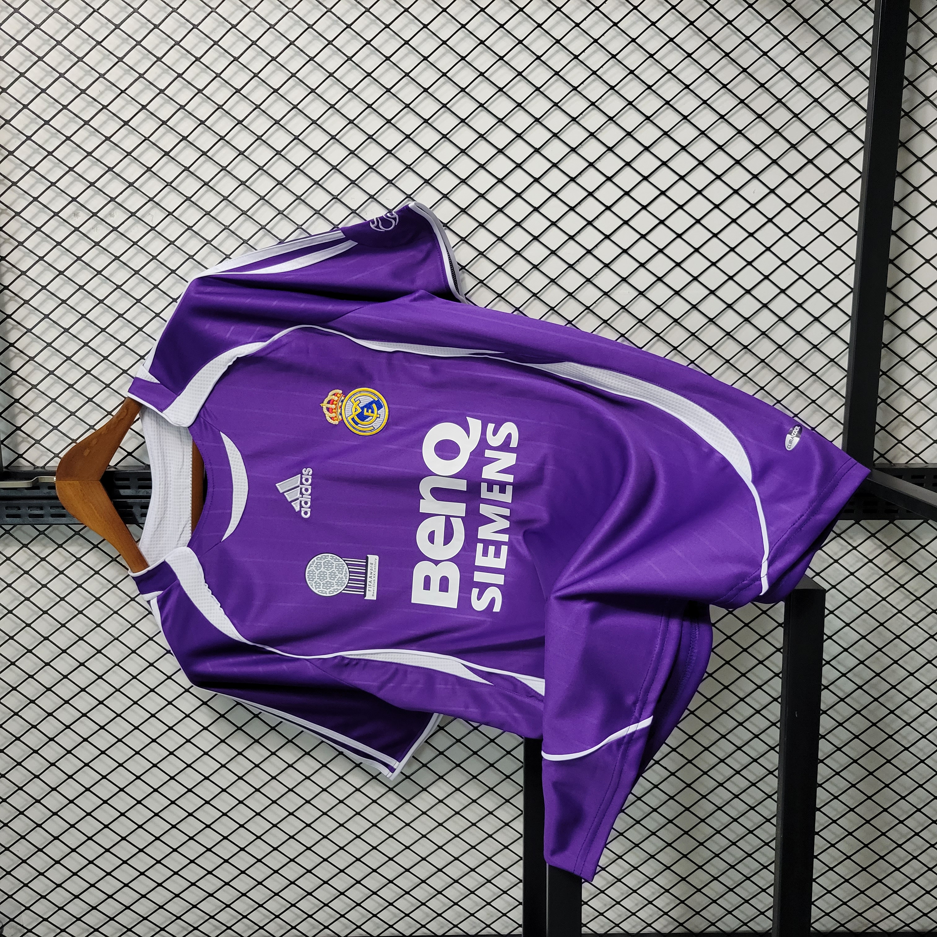 Retro Real Madrid 06-07 Third Jersey - Unitedfutballjersey