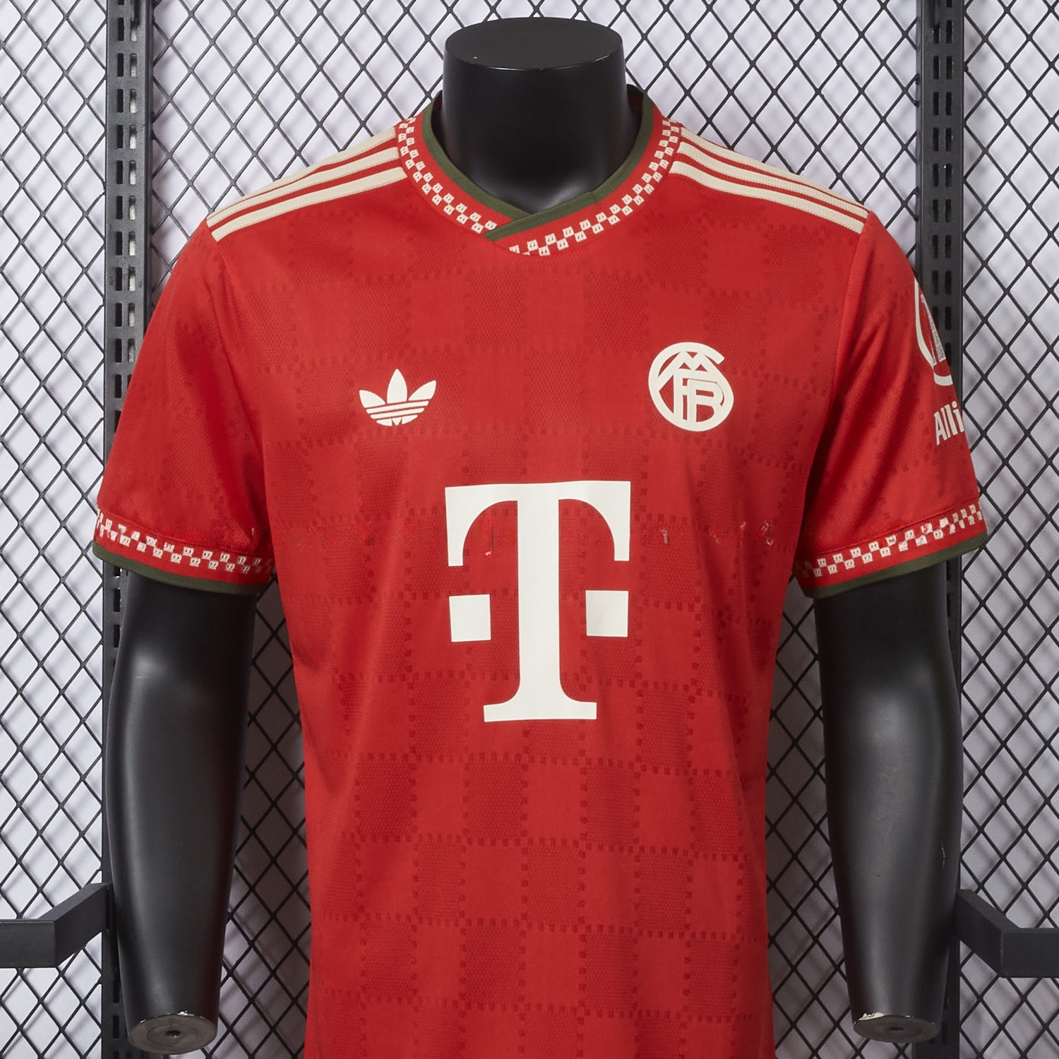 Bayern Munich 25-26 Trefoil Red Special Jersey - Player Version - Unitedfutballjersey