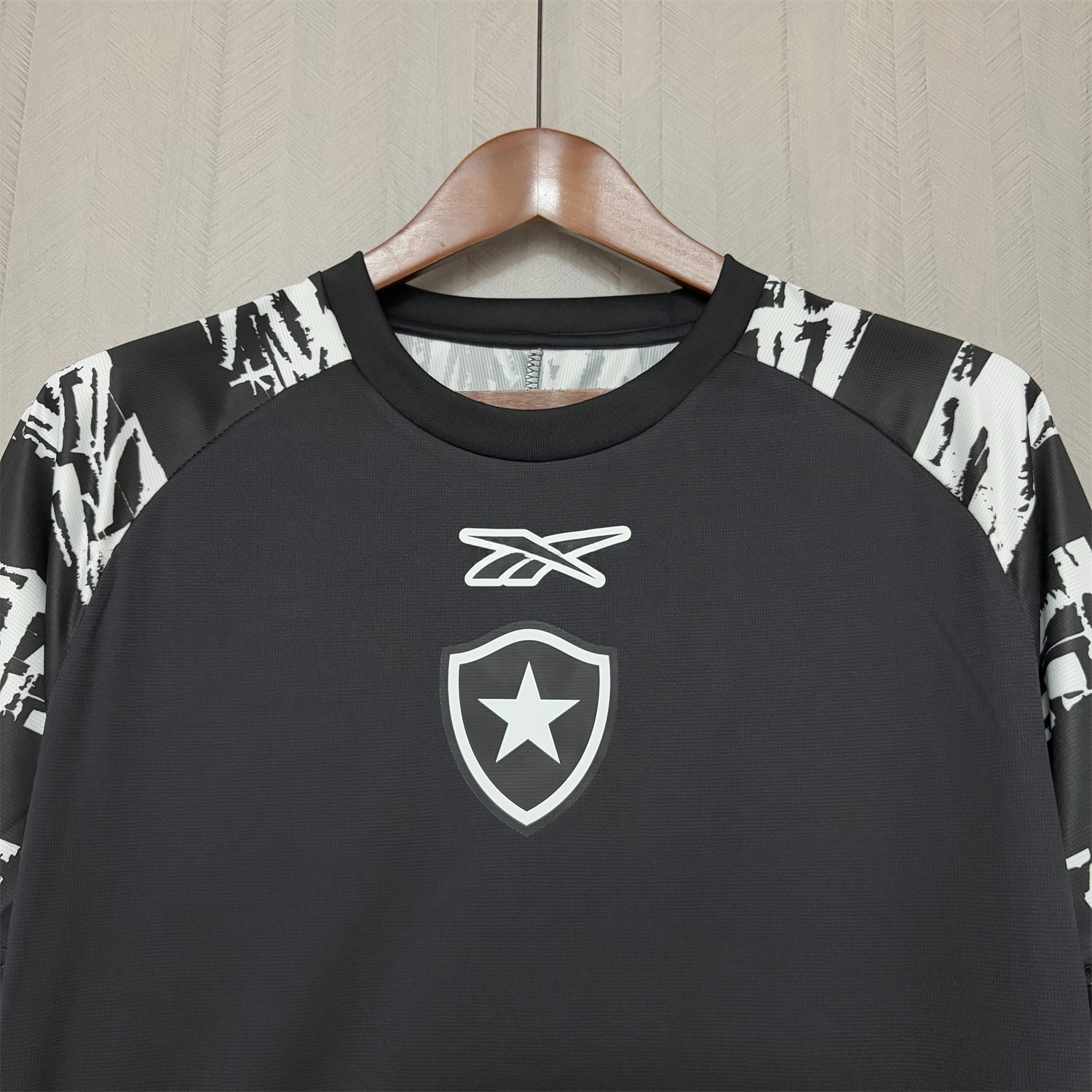 Botafogo 25-26 Black Pre-Match Jersey - Fans Version - Unitedfutballjersey